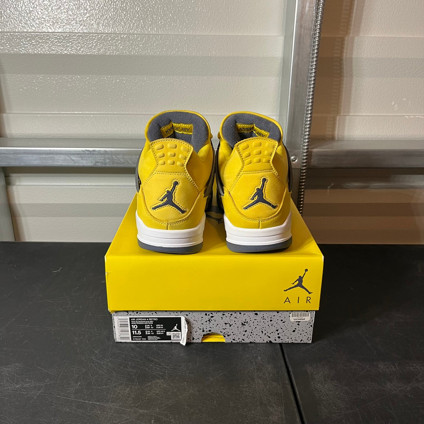 Size 10 - AJ 4 Lightning