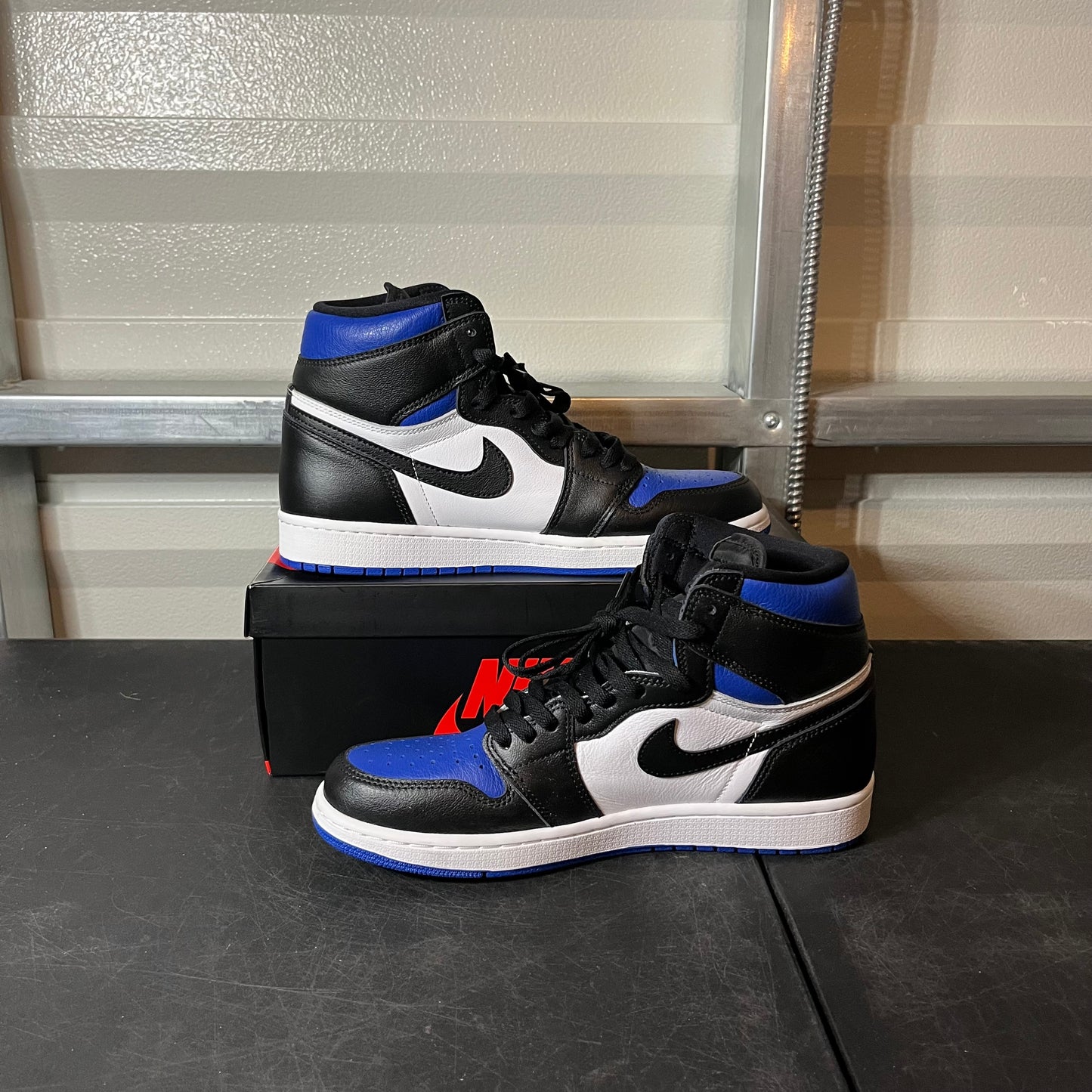 Size 9 - AJ 1 Royal Toe