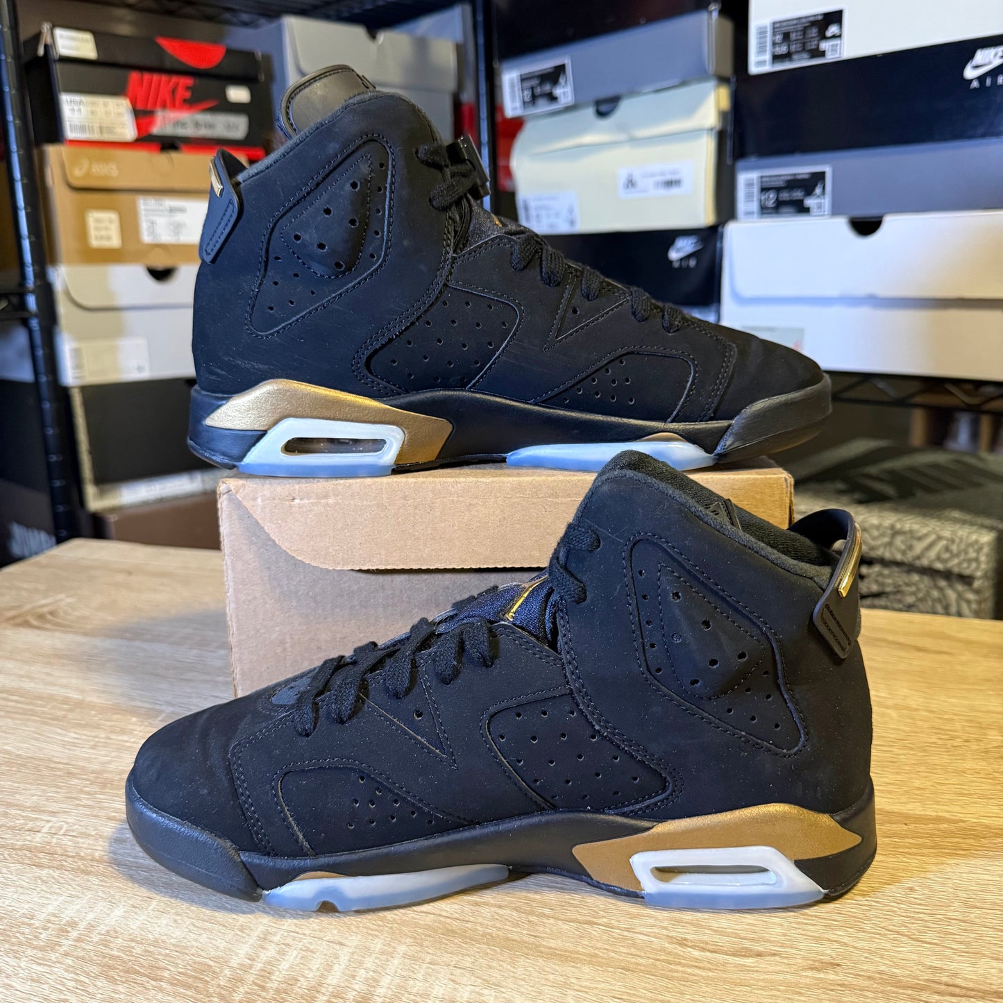 Size 6.5Y - AJ 6 DMP