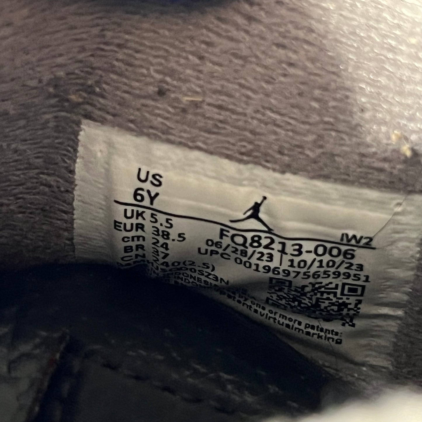 Size 6Y - AJ 4 Reimagined Bred