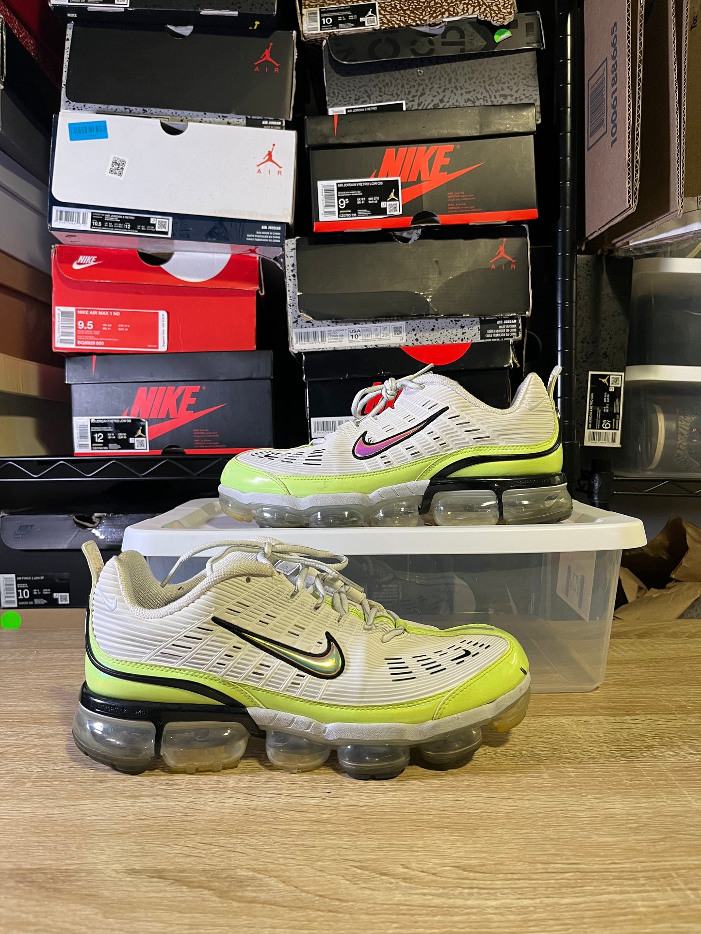 Size 11.5 - Air VaporMax 360 Summit White Ghost Green