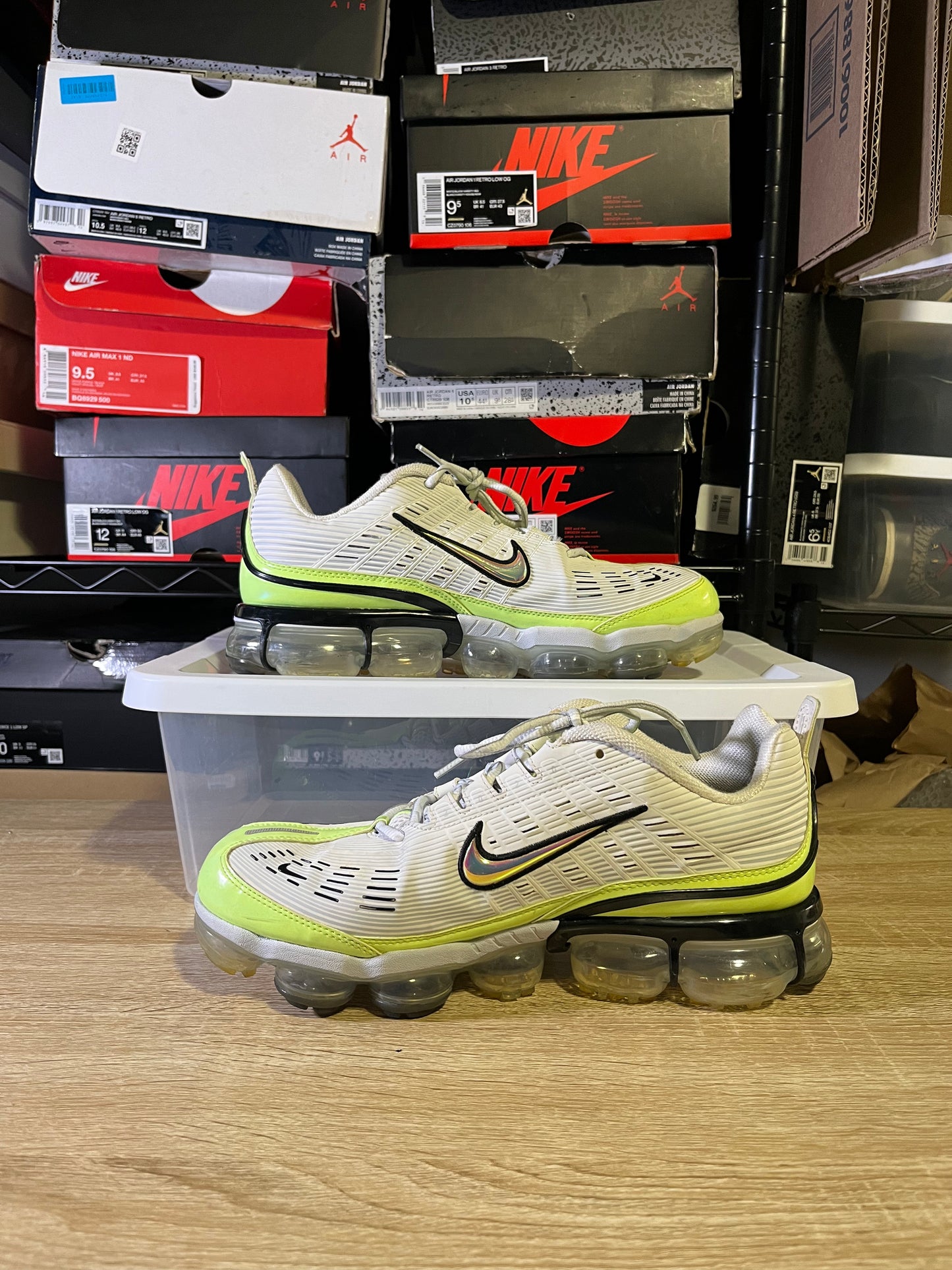 Size 11.5 - Air VaporMax 360 Summit White Ghost Green