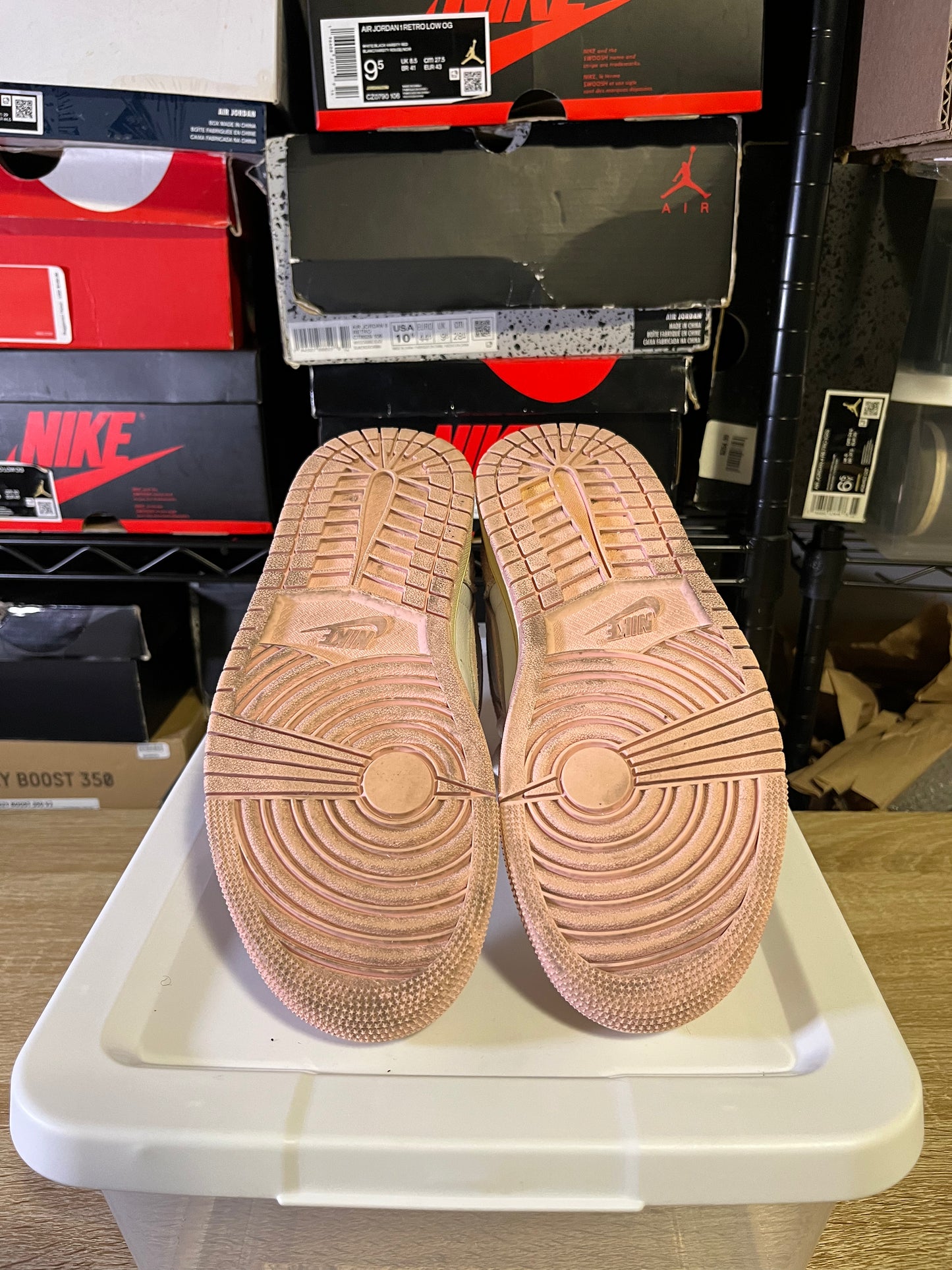 Size 5.5 M – AJ 1 Washed Pink