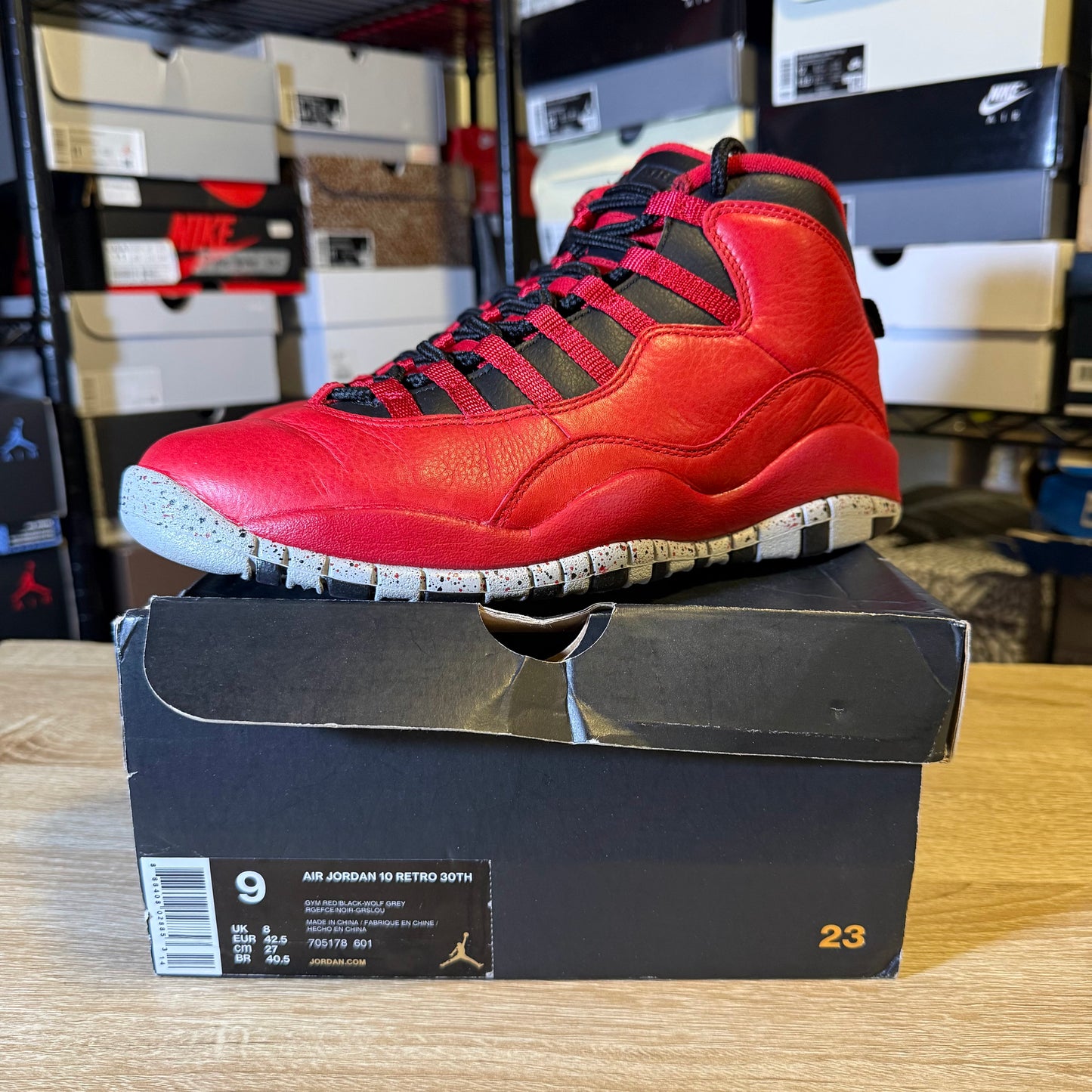 Size 9 - AJ 10 Retro Bulls Over Broadway