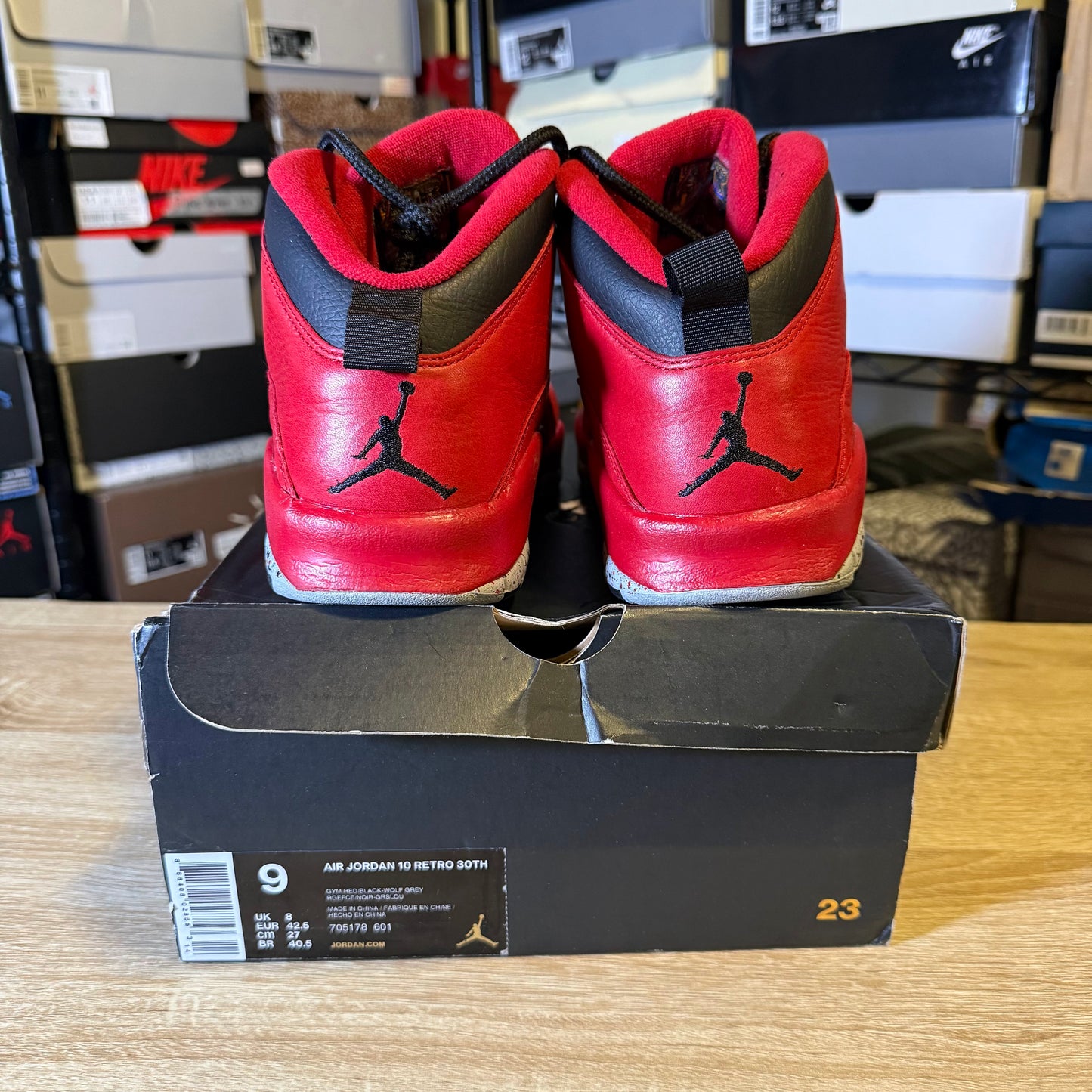Size 9 - AJ 10 Retro Bulls Over Broadway