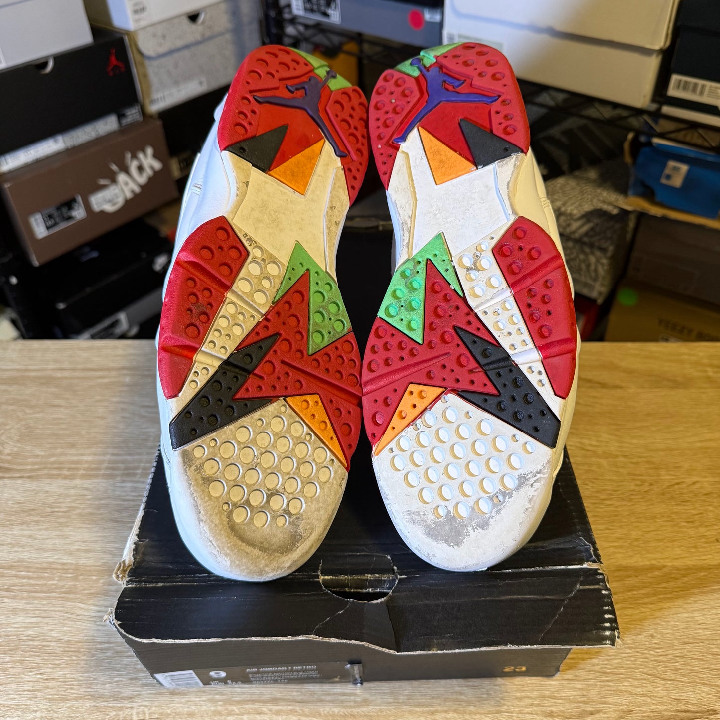 Size 9 - AJ 7 Retro 2015 Hare