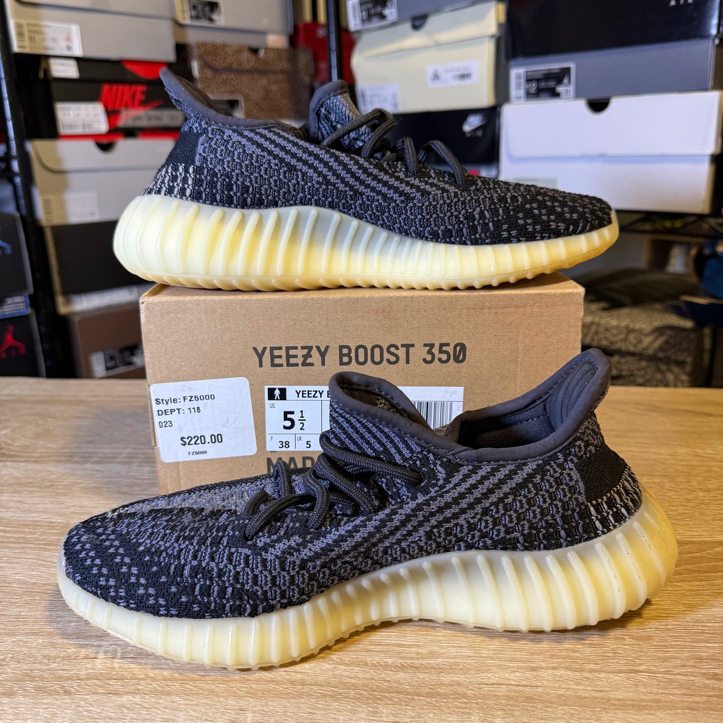 Size 5.5 - YZY 350 Carbon