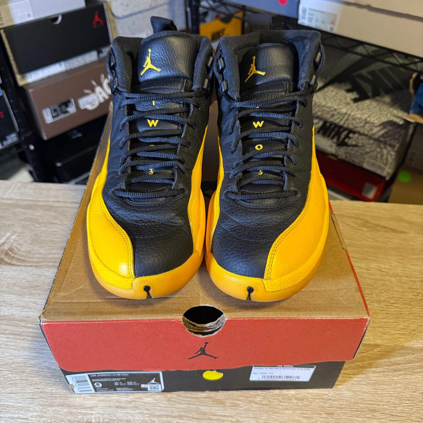 Size 9 - AJ 12 University Gold
