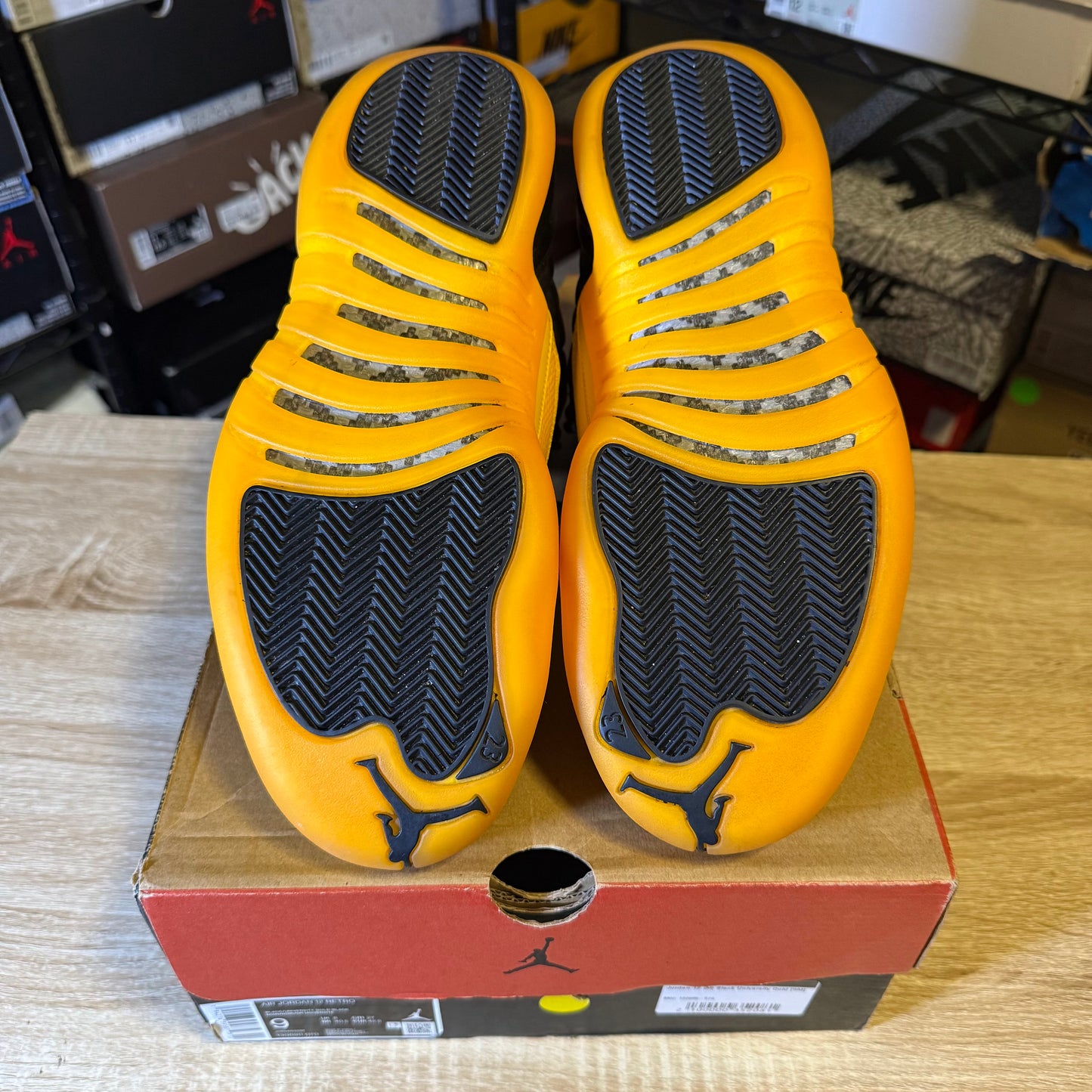 Size 9 - AJ 12 University Gold