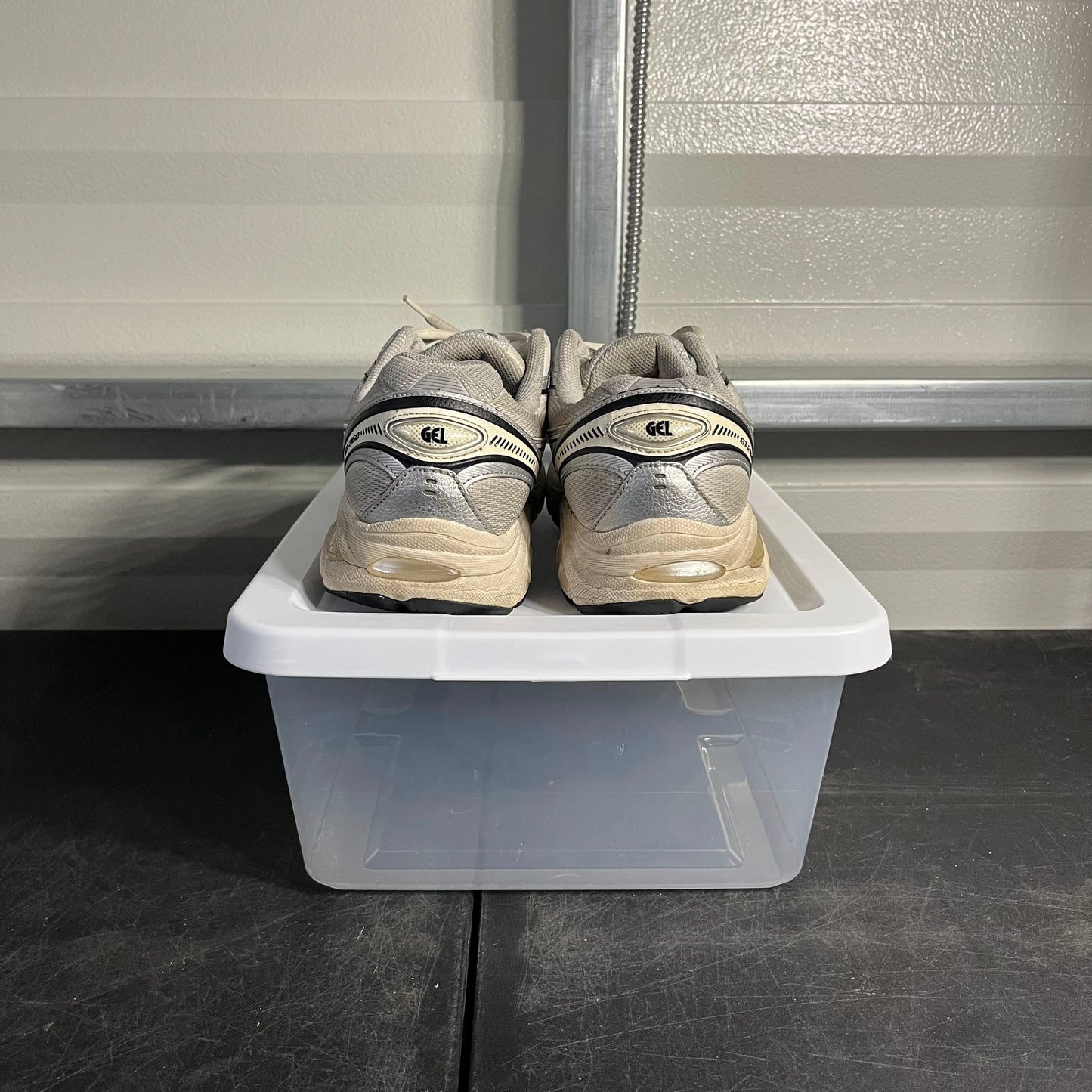 Size 9 - ASICS Grey