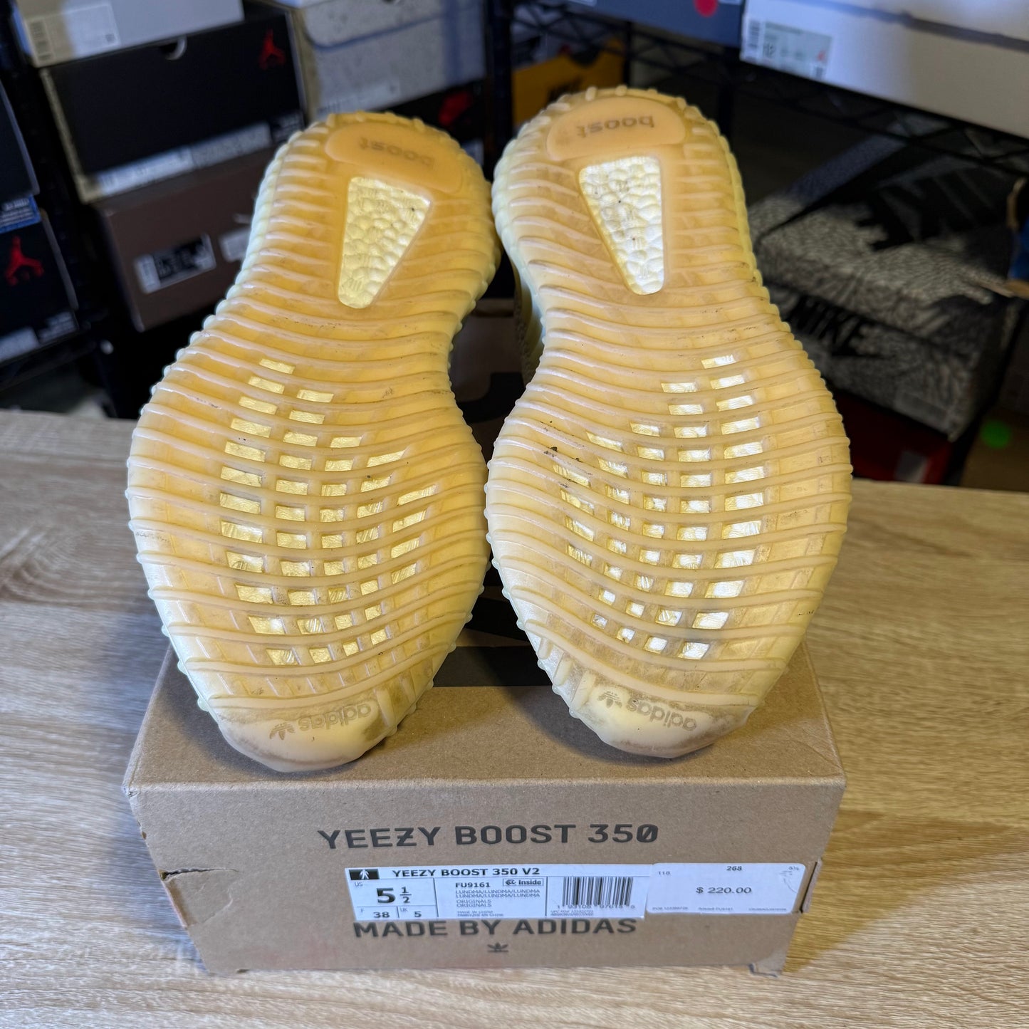 Size 5.5 – YZY 350 Lundmark