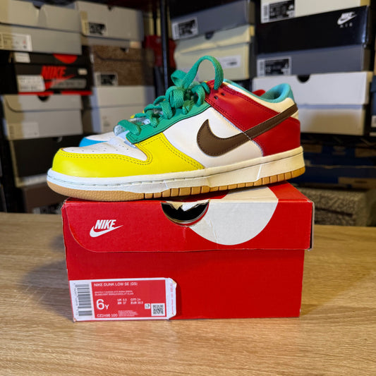 Size 6Y – Dunk Free 99