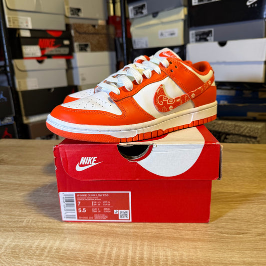 Size 5.5 M – Dunk Orange Paisley