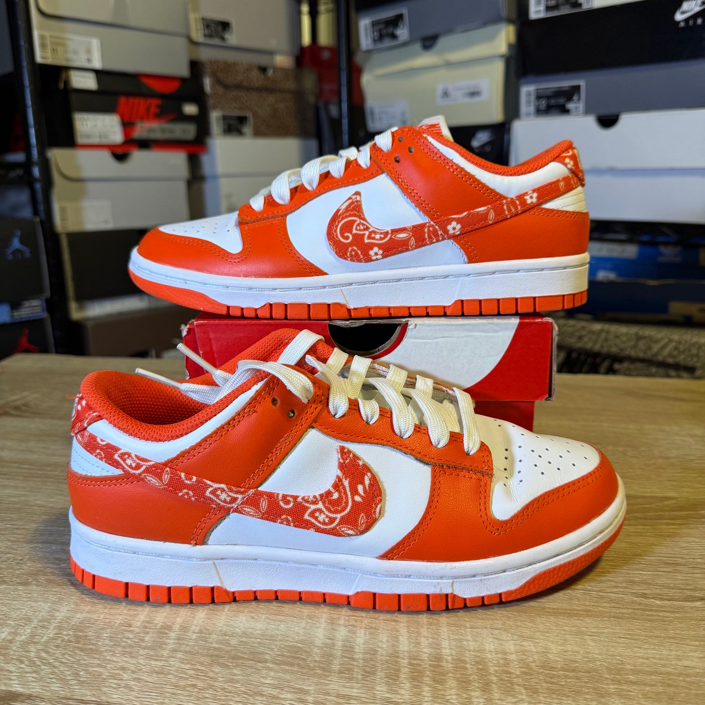 Size 5.5 M – Dunk Orange Paisley