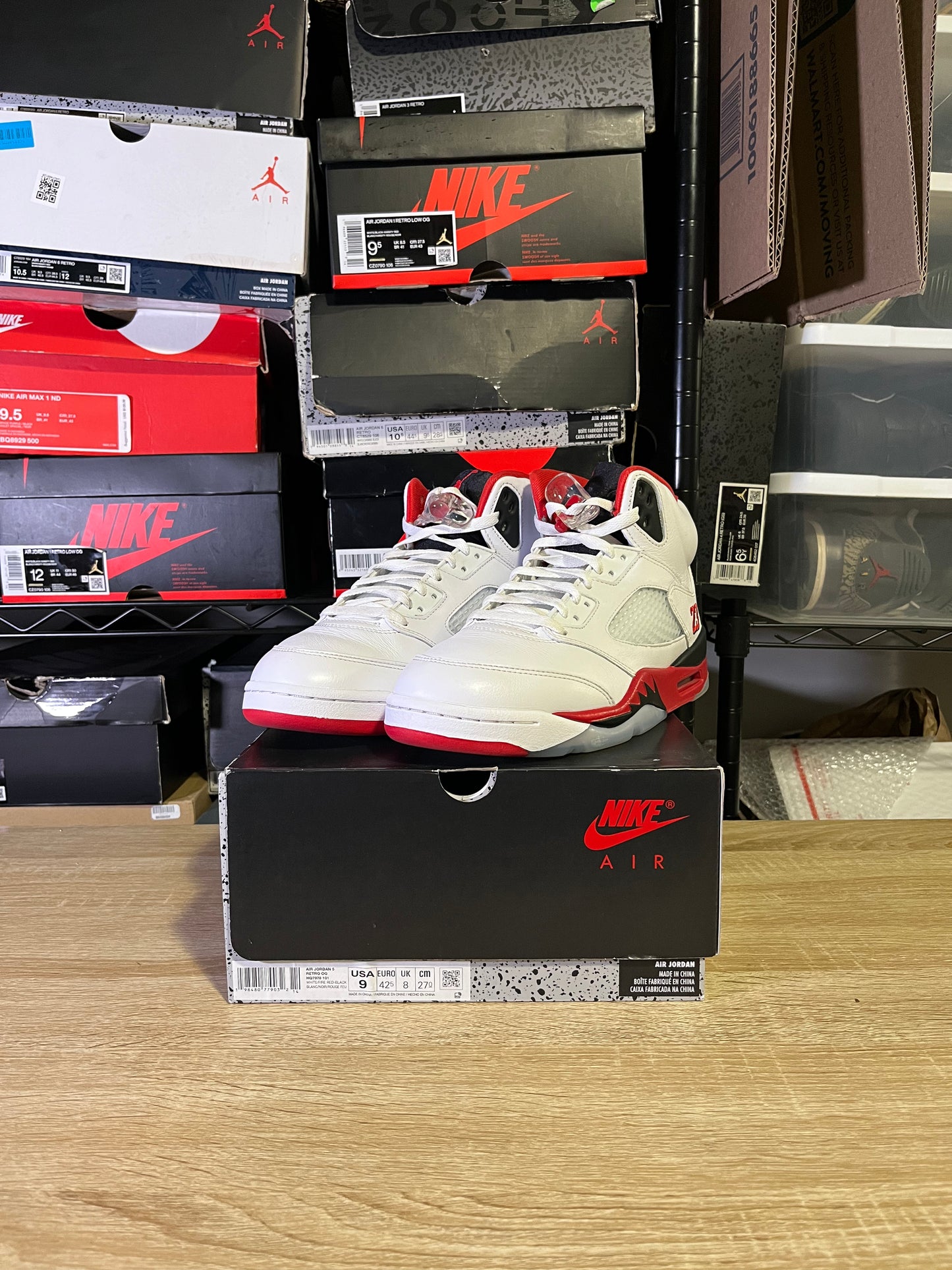 Size 9 – AJ 5 Fire Red Black Tongue