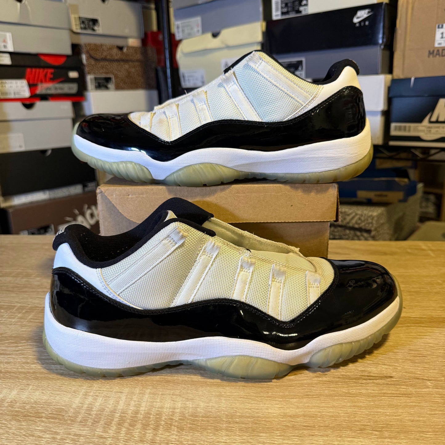 Size 10 – AJ 11 Low Concord