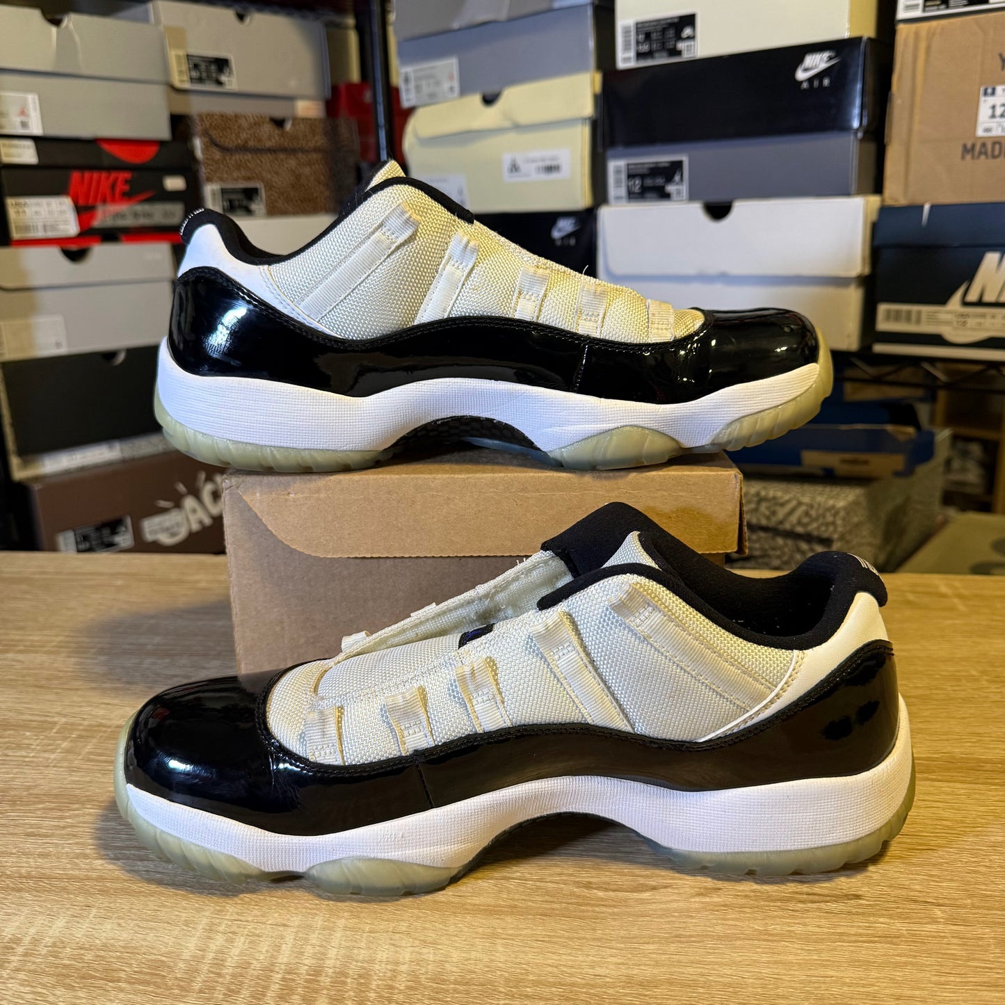 Size 10 – AJ 11 Low Concord