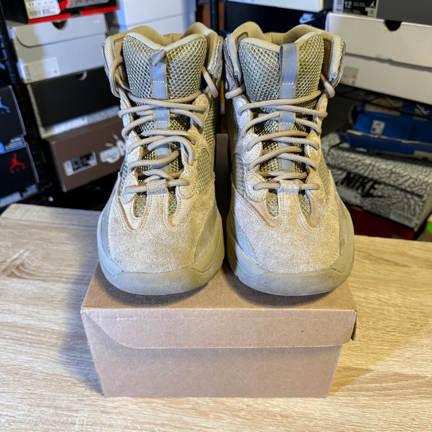 Size 10 – YZY Boot Rock