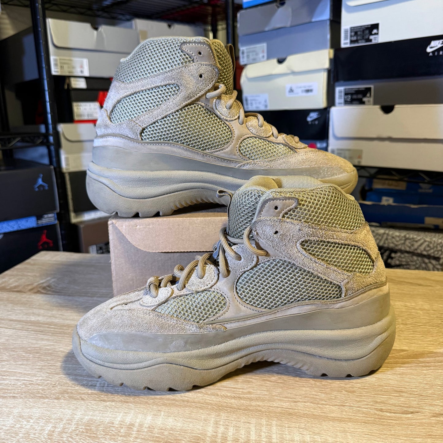Size 10 – YZY Boot Rock