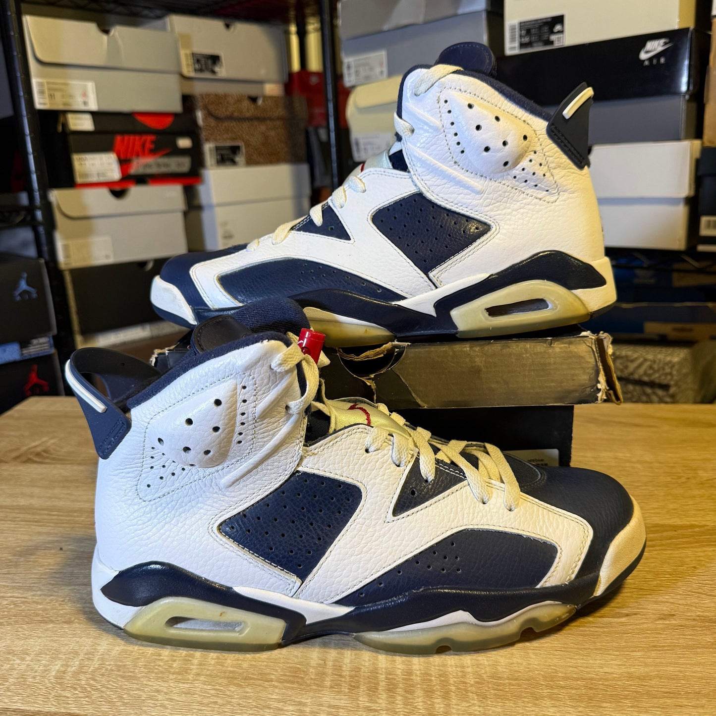Size 10 – AJ 6 Olympic (2012)