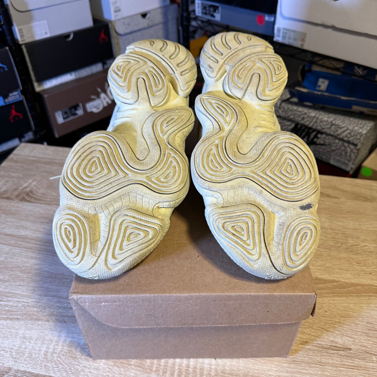 Size 10.5 -YZY 500 Super Moon Yellow