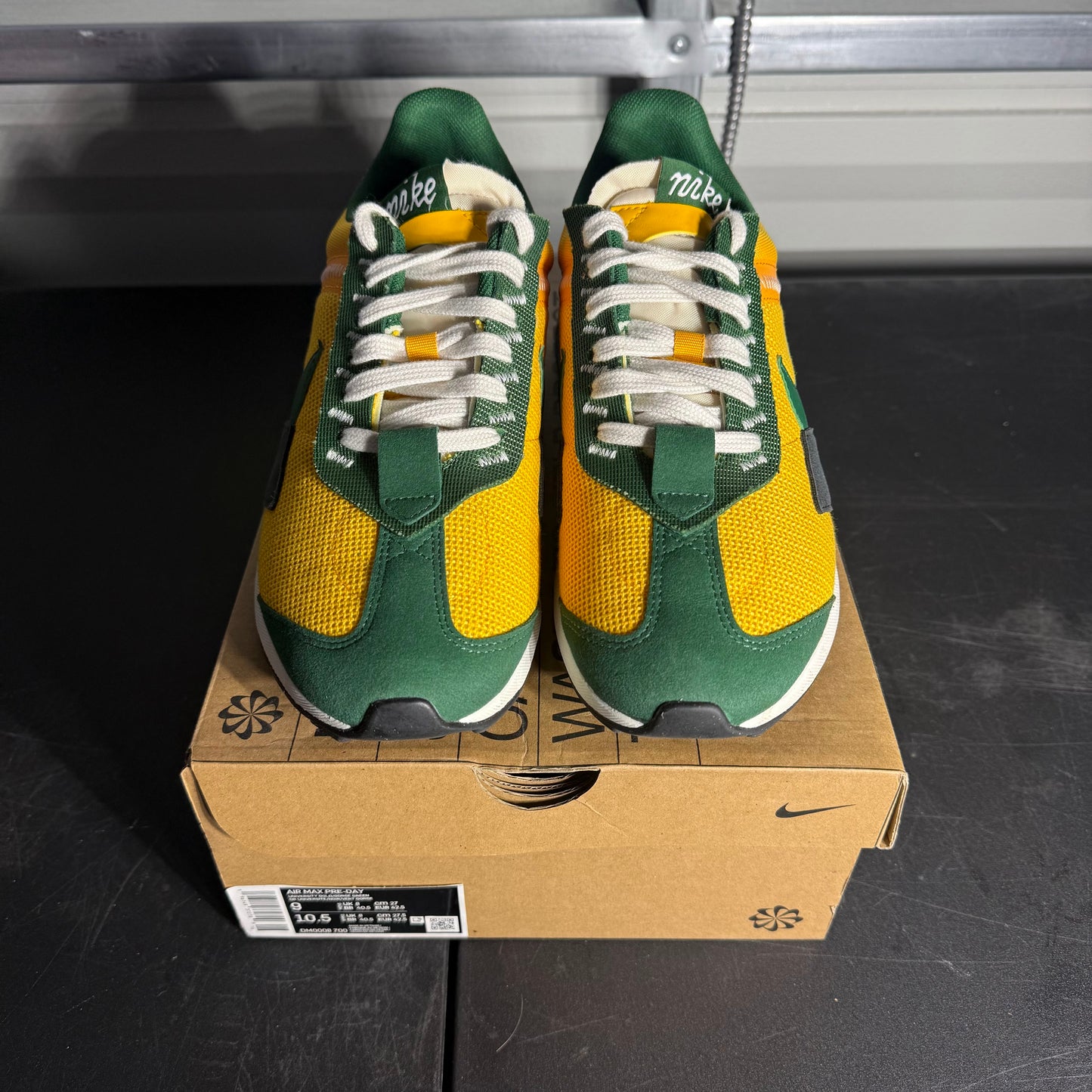 Size 9 - Air Max Pre Day Gorge Green