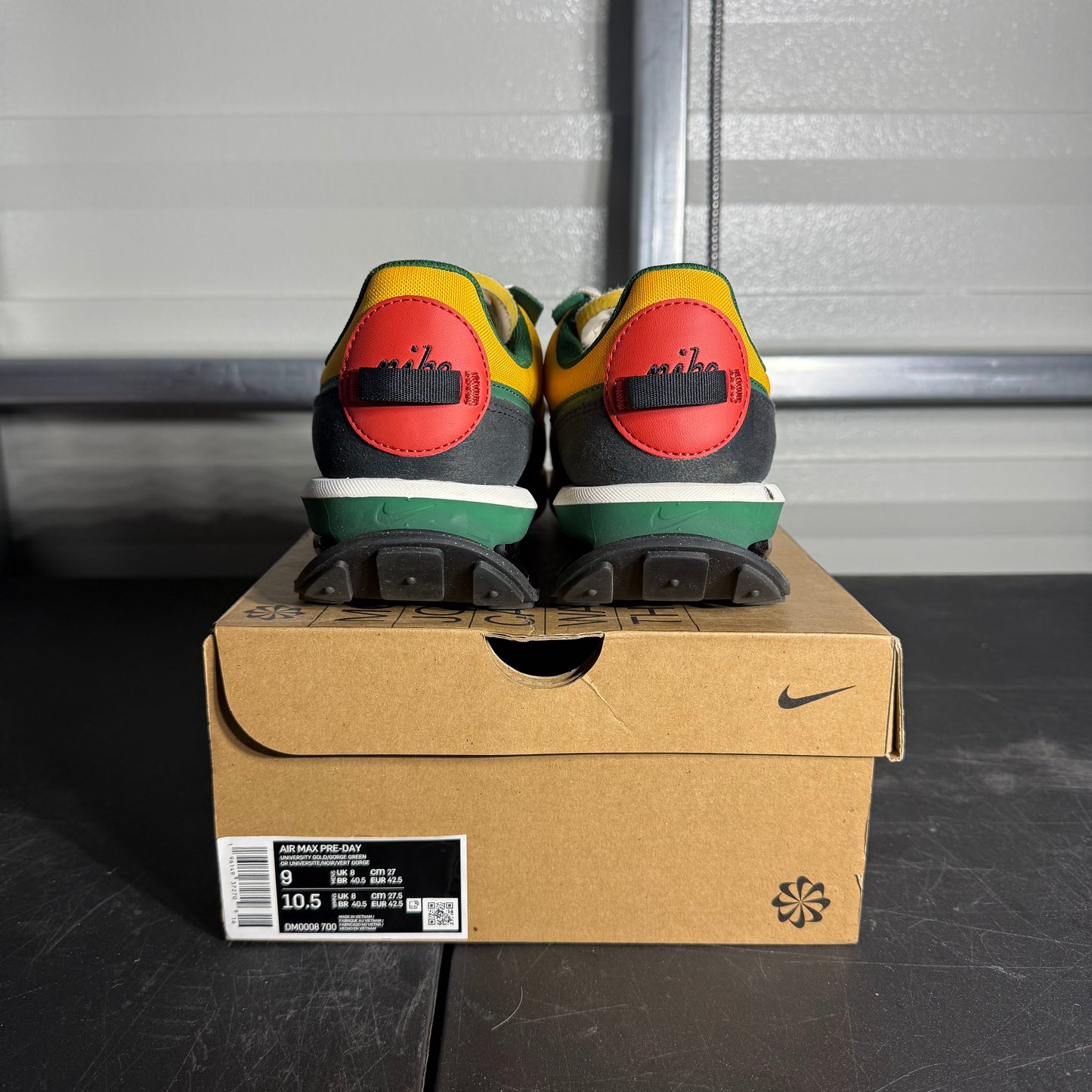 Size 9 - Air Max Pre Day Gorge Green