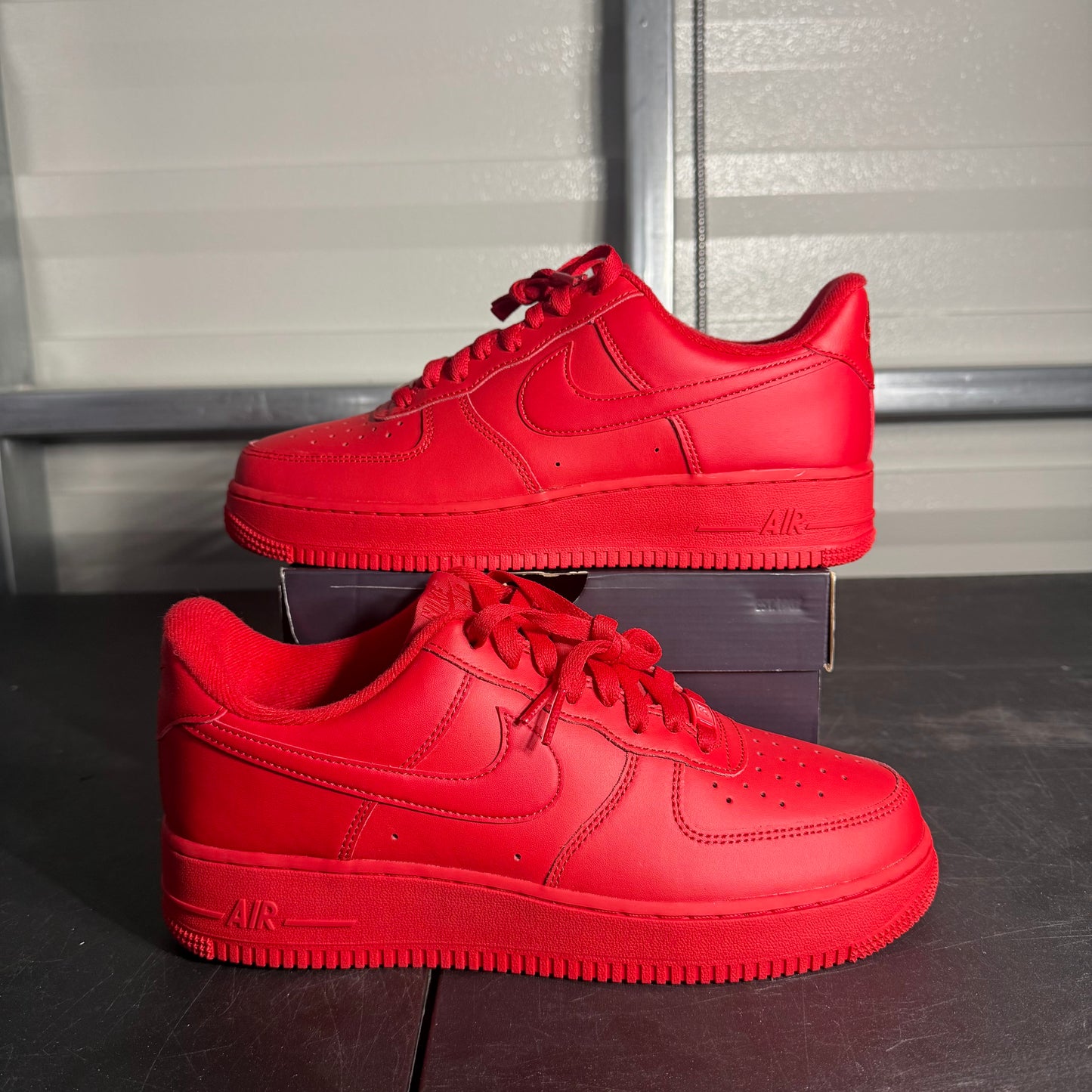 Size 9 - AF1 Triple Red