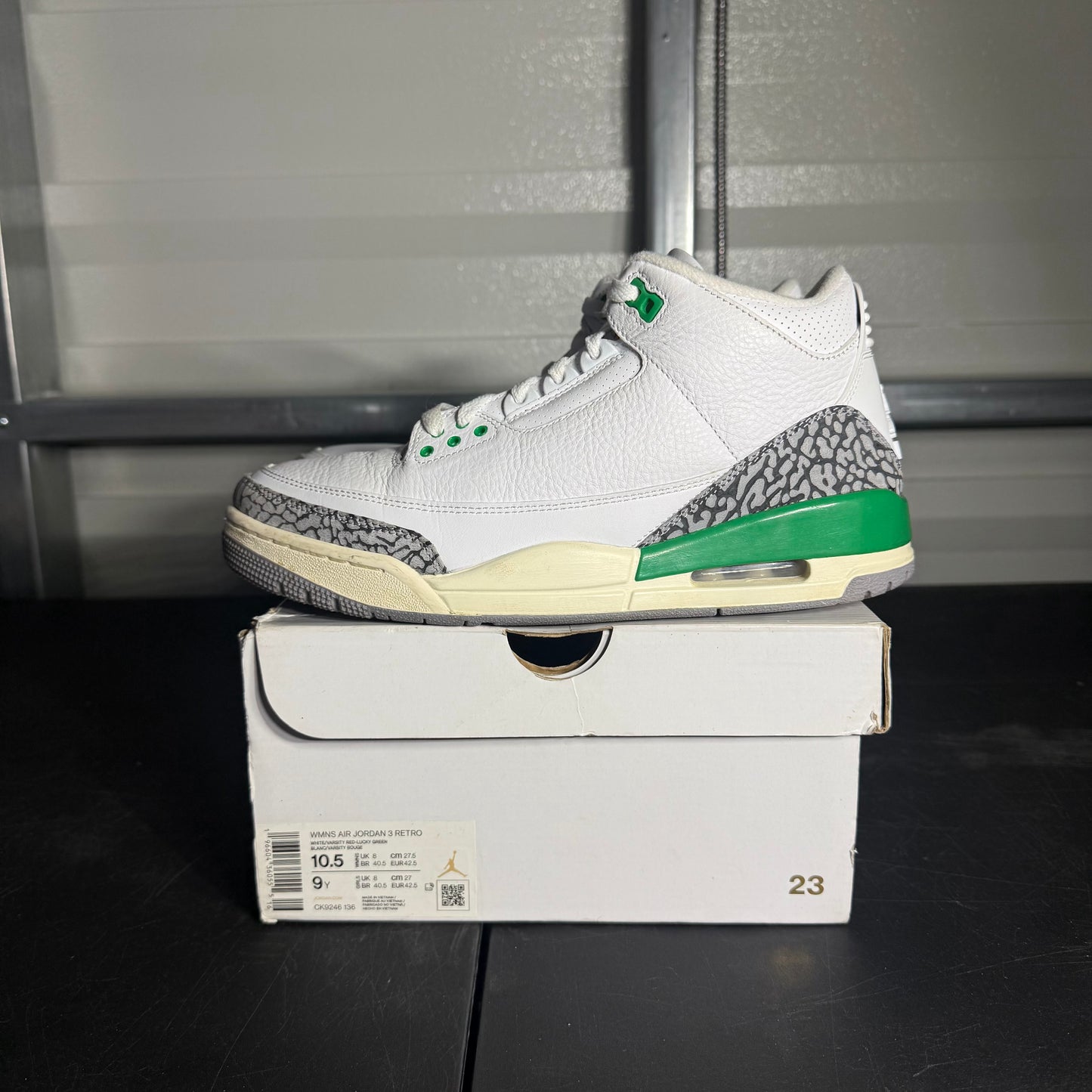 Size 10.5W - AJ 3 Lucky Green