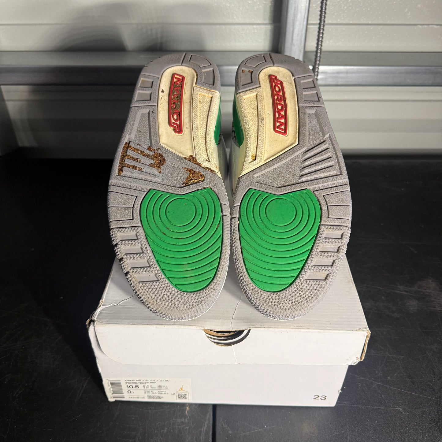 Size 10.5W - AJ 3 Lucky Green