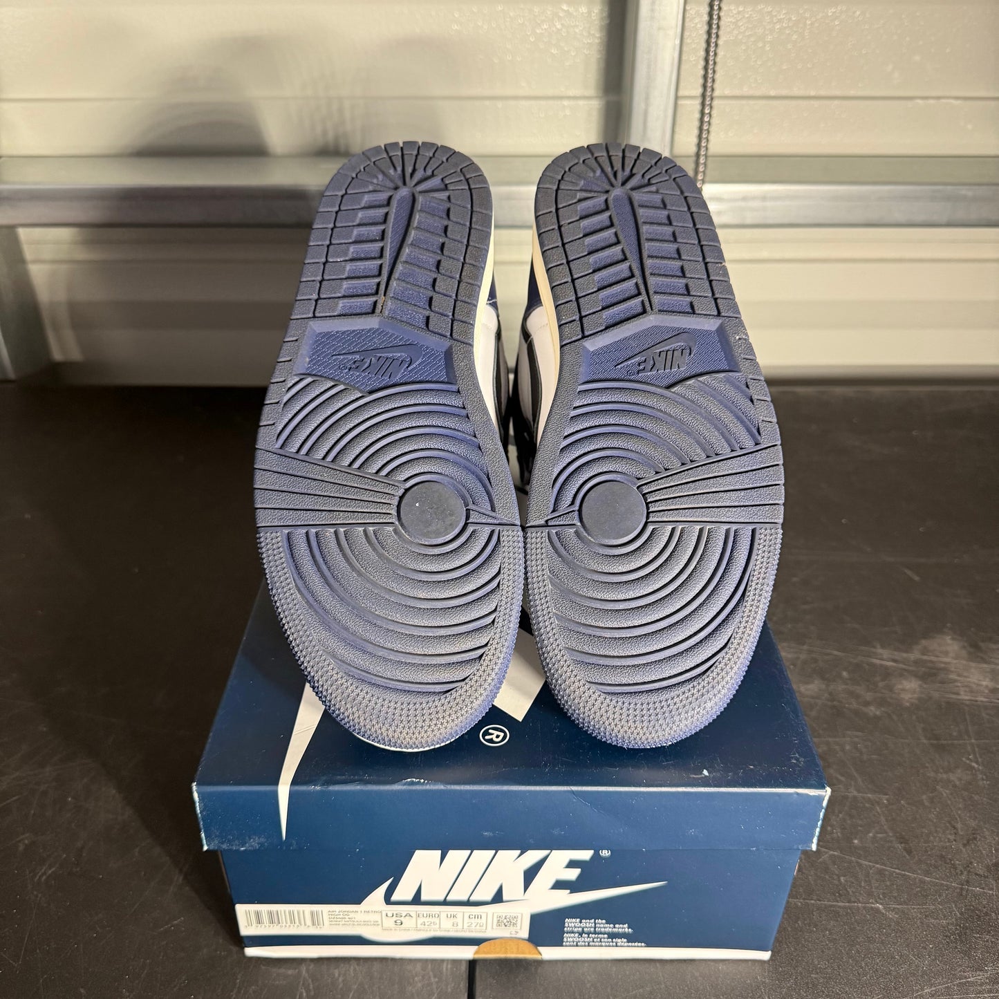 Size 9 - AJ 1 Midnight Navy