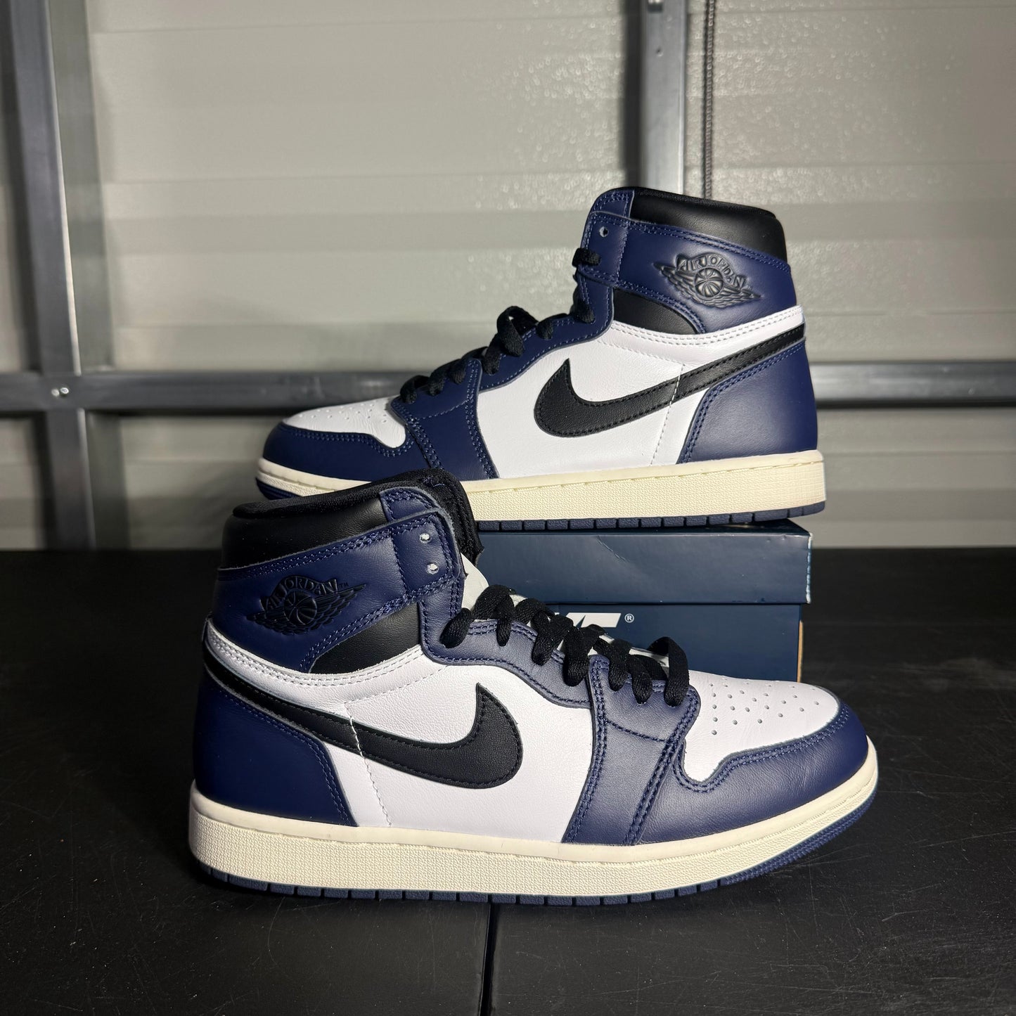 Size 9 - AJ 1 Midnight Navy
