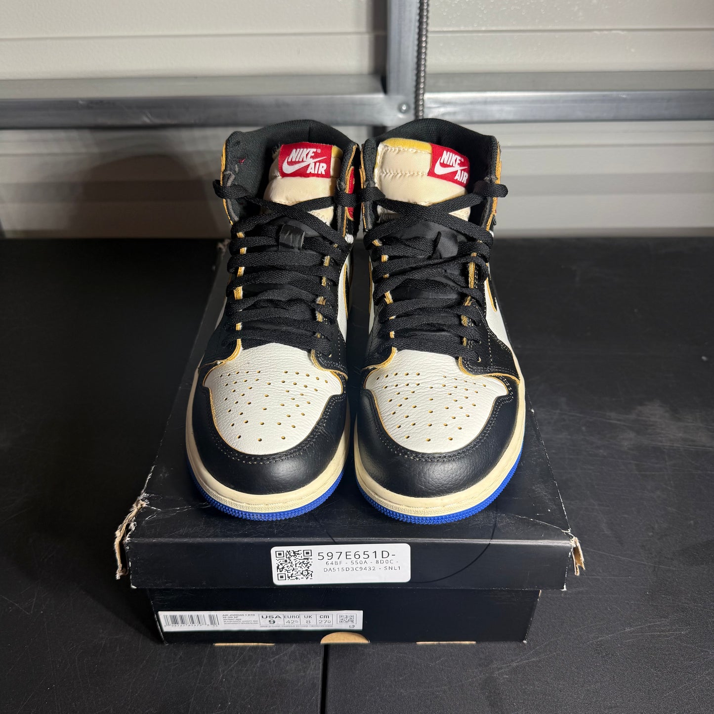 Size 9 - AJ 1 Fragment