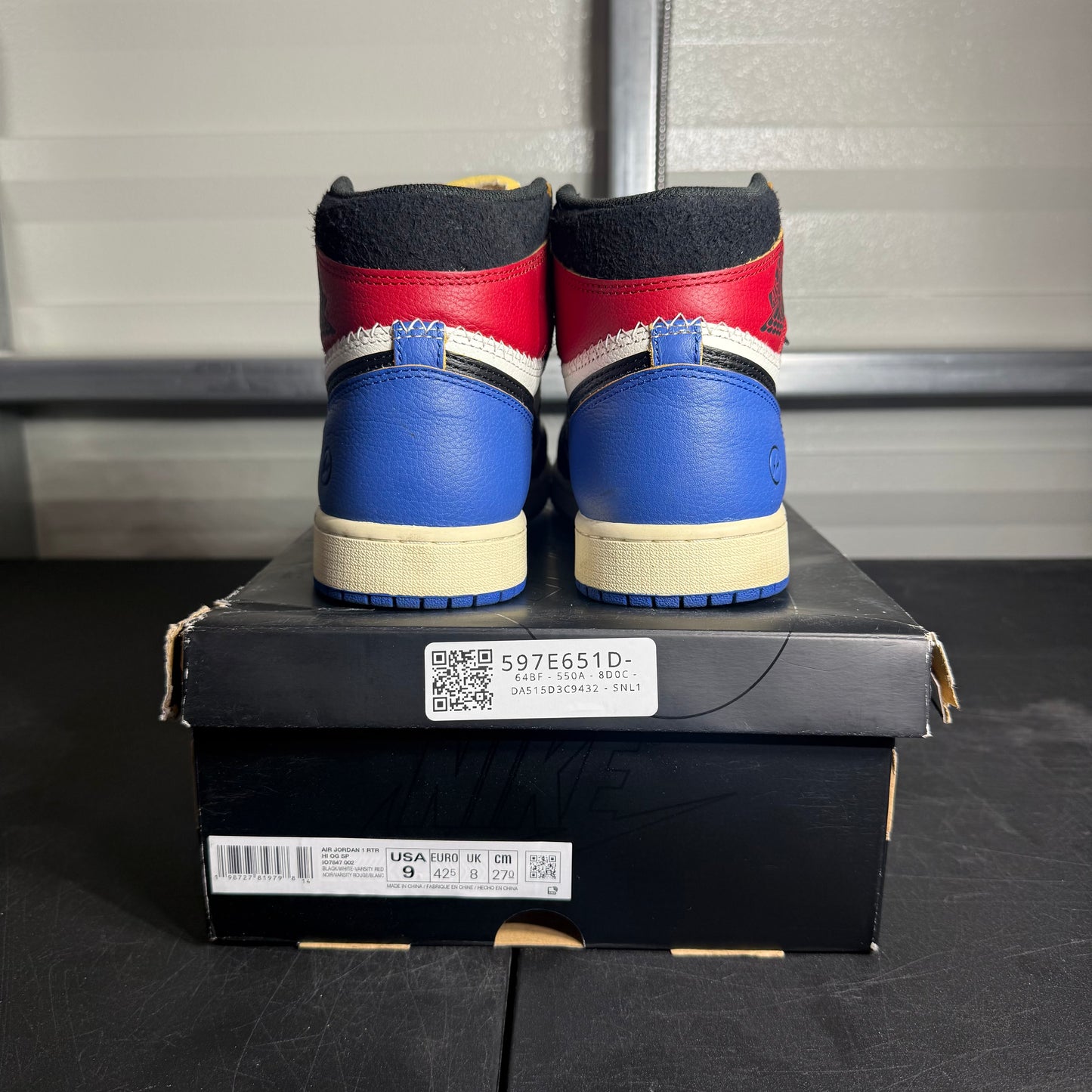 Size 9 - AJ 1 Fragment