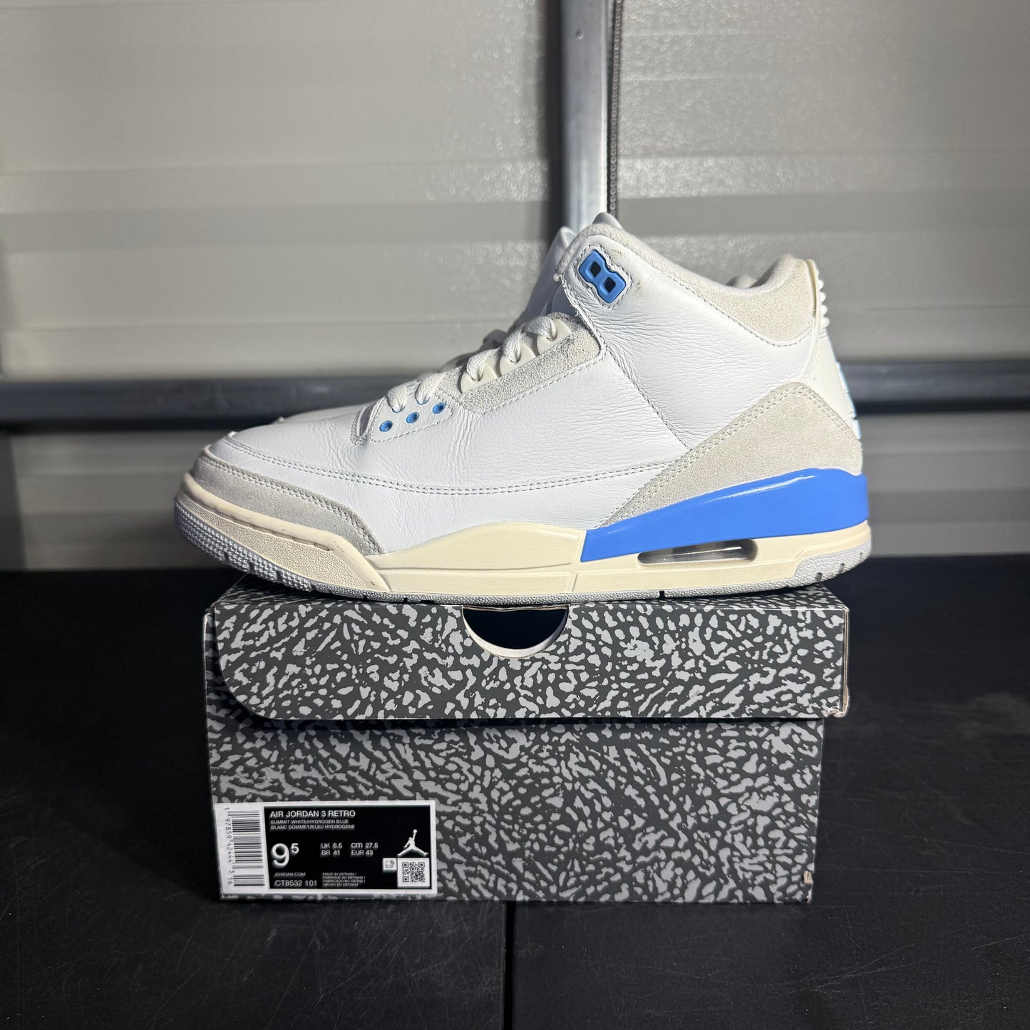 Size 9.5 - AJ 3 Lucky Short