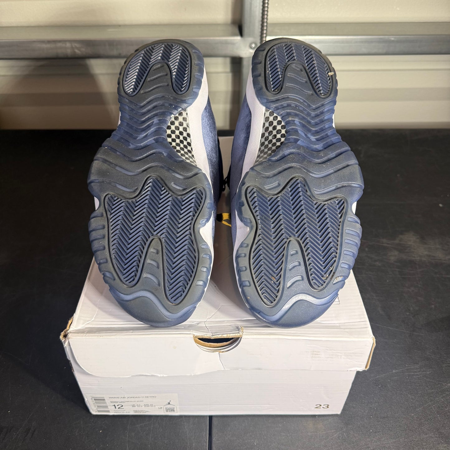 Size 12W - AJ 11 Midnight Navy
