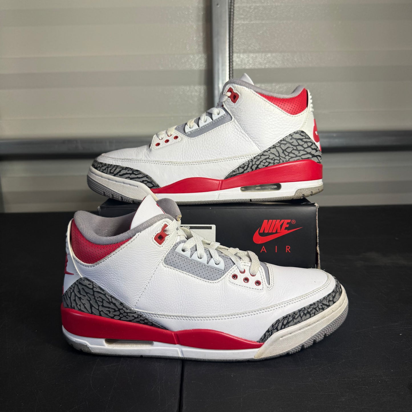 Size 9.5 - AJ 3 Fire Red