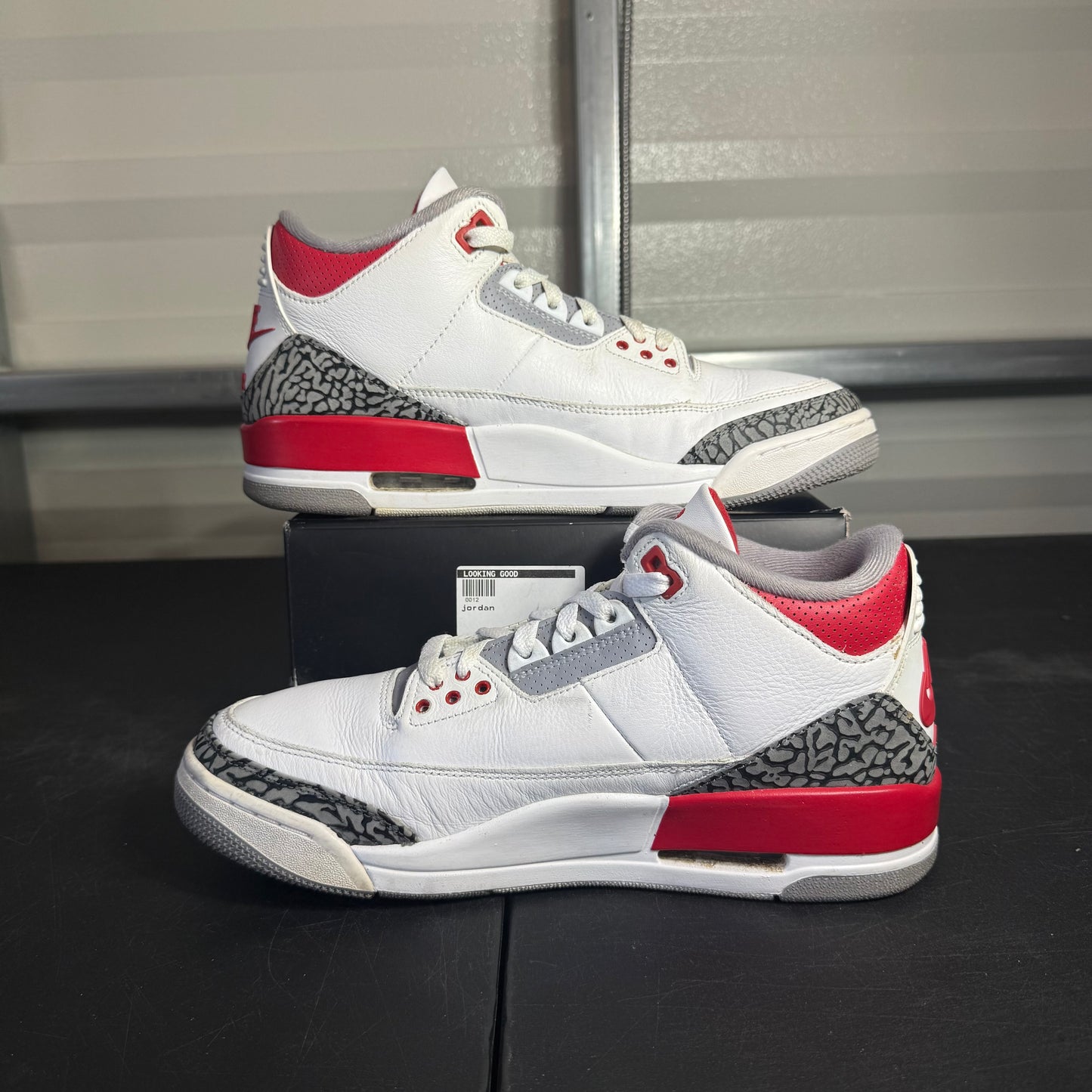 Size 9.5 - AJ 3 Fire Red