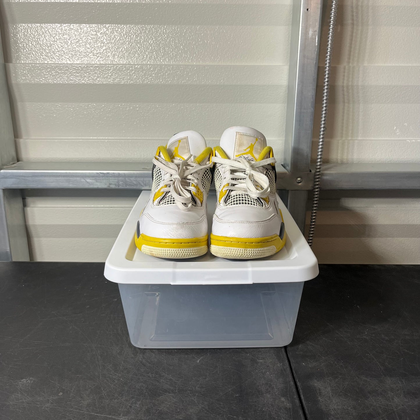Size 11W - AJ 4 Sulfur