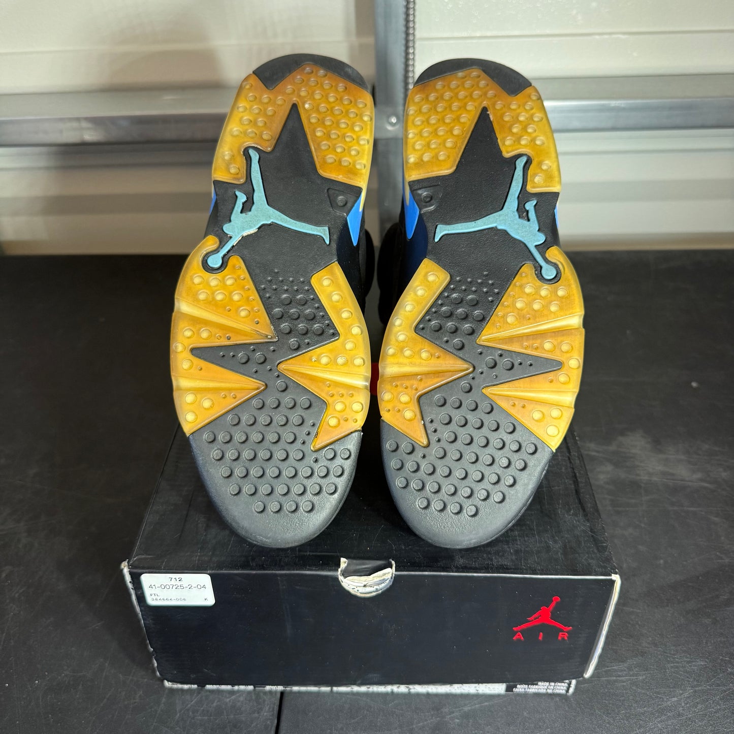 Size 12 - AJ 6 UNC