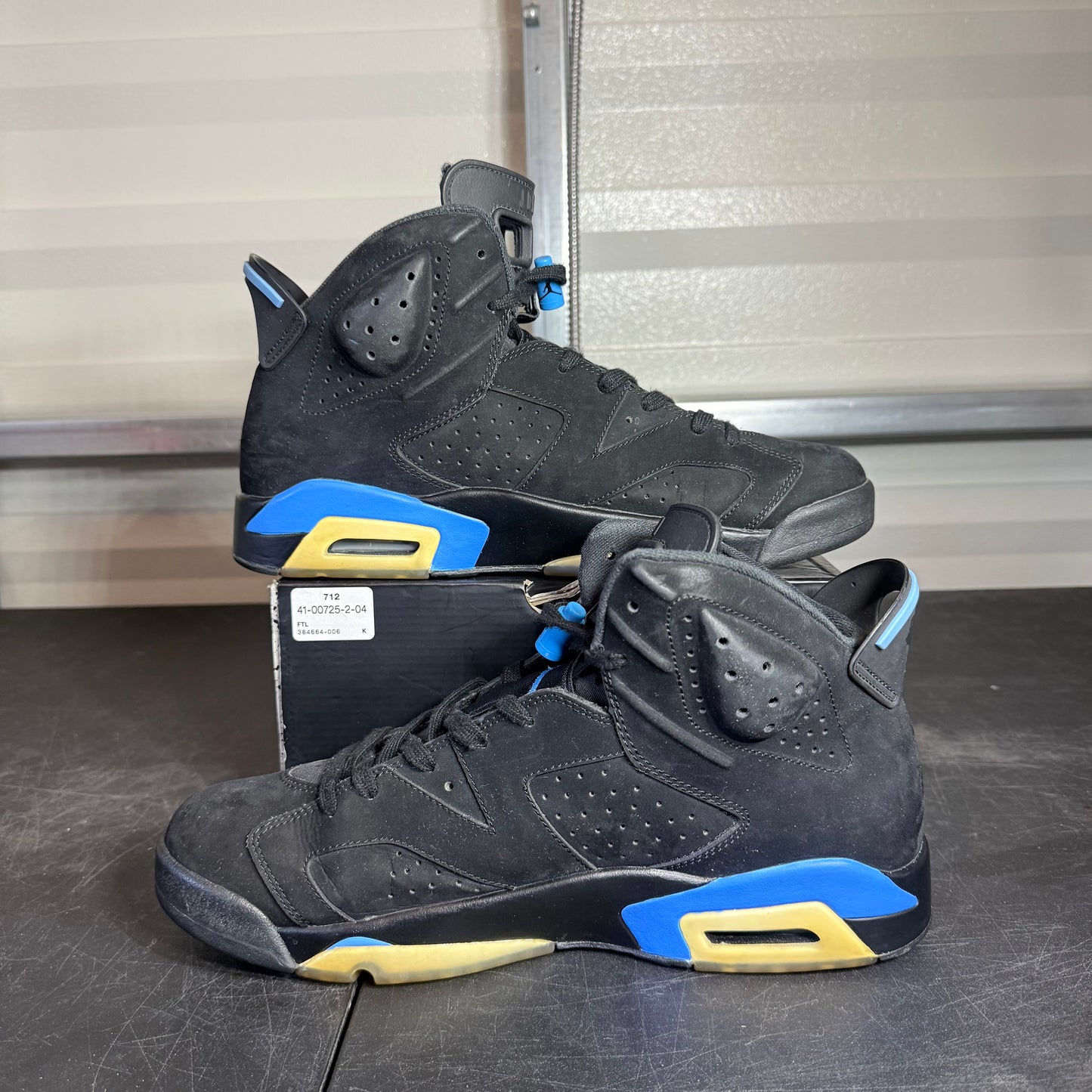 Size 12 - AJ 6 UNC