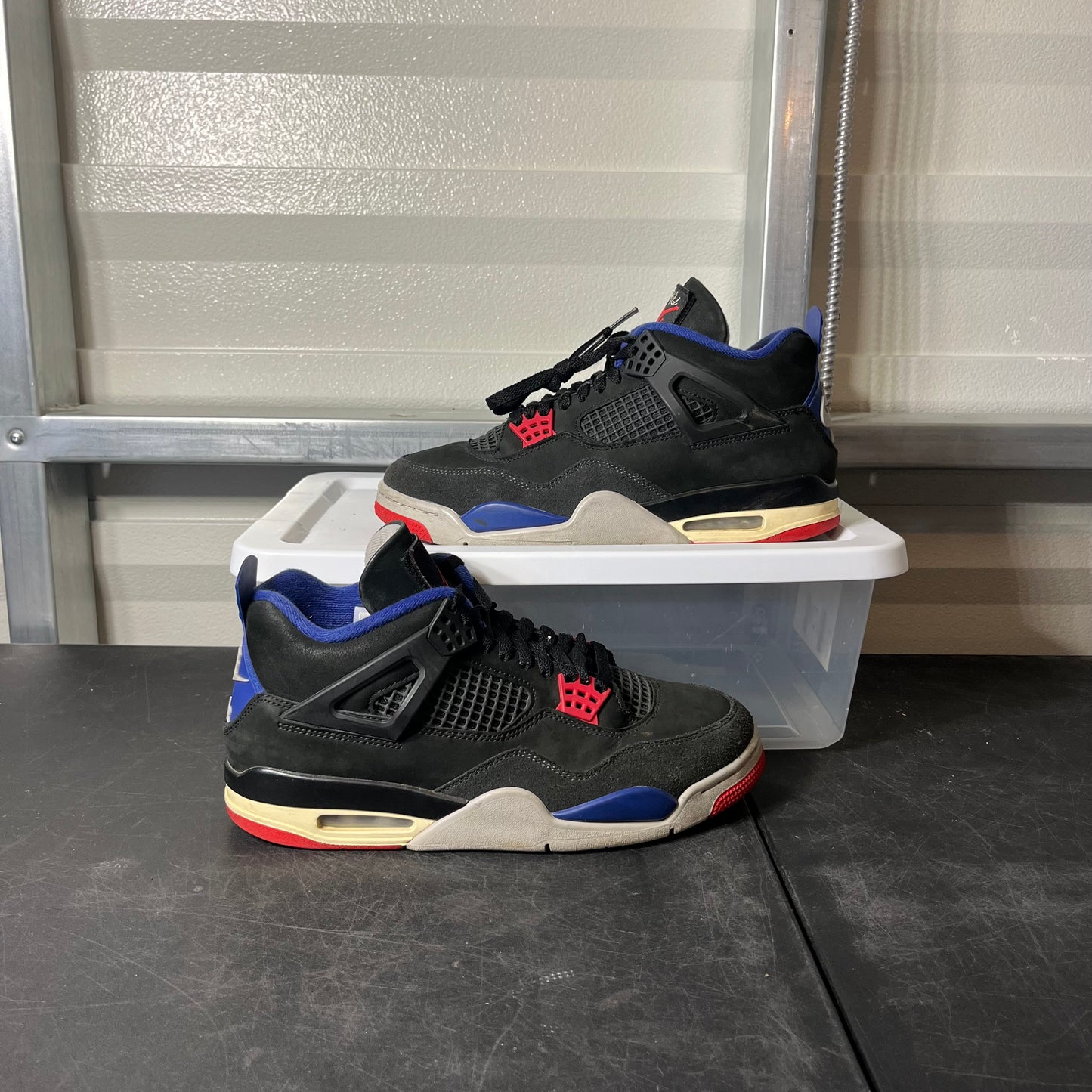 Size 10 - AJ 4 Rare Air