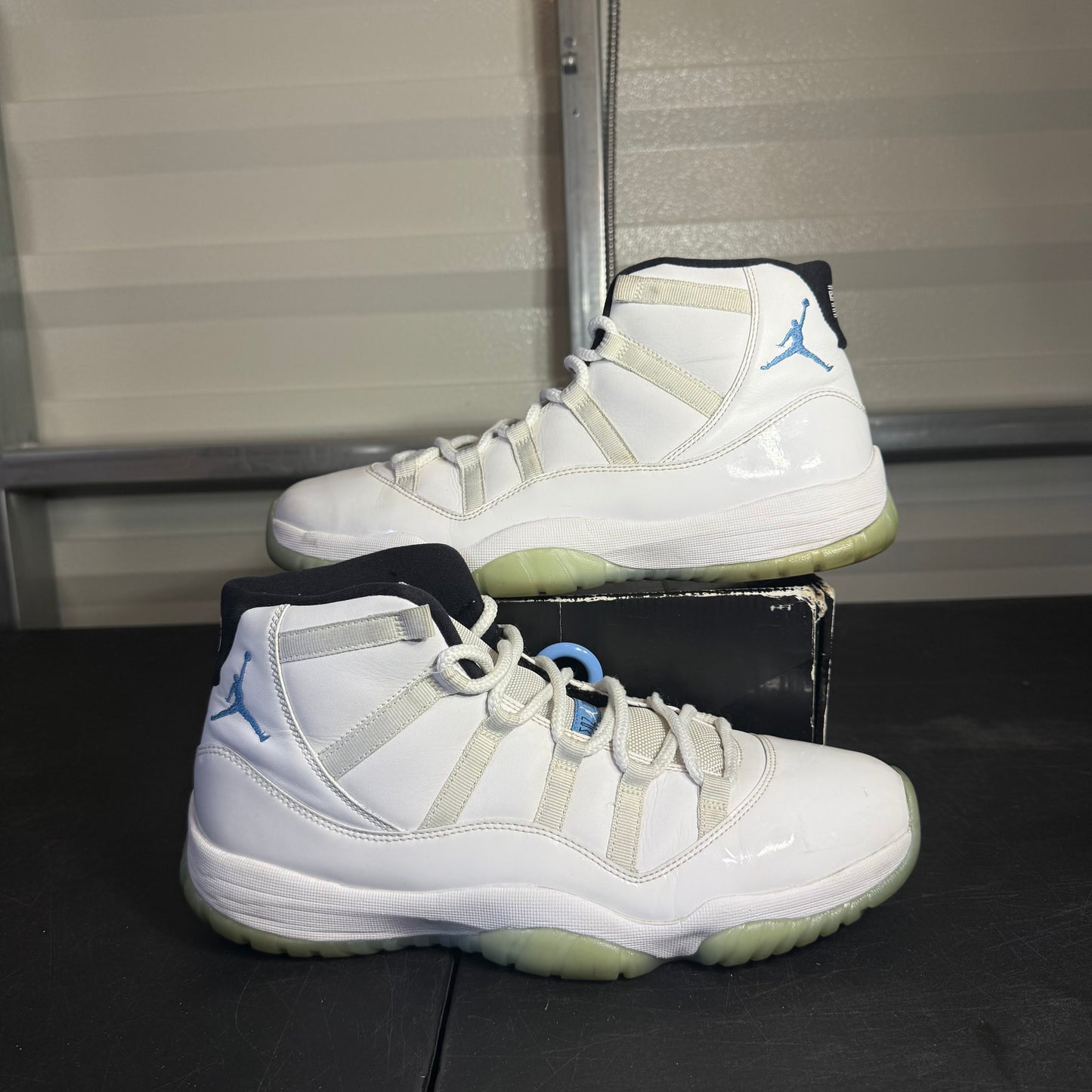 Size 12 - AJ 11 Legends