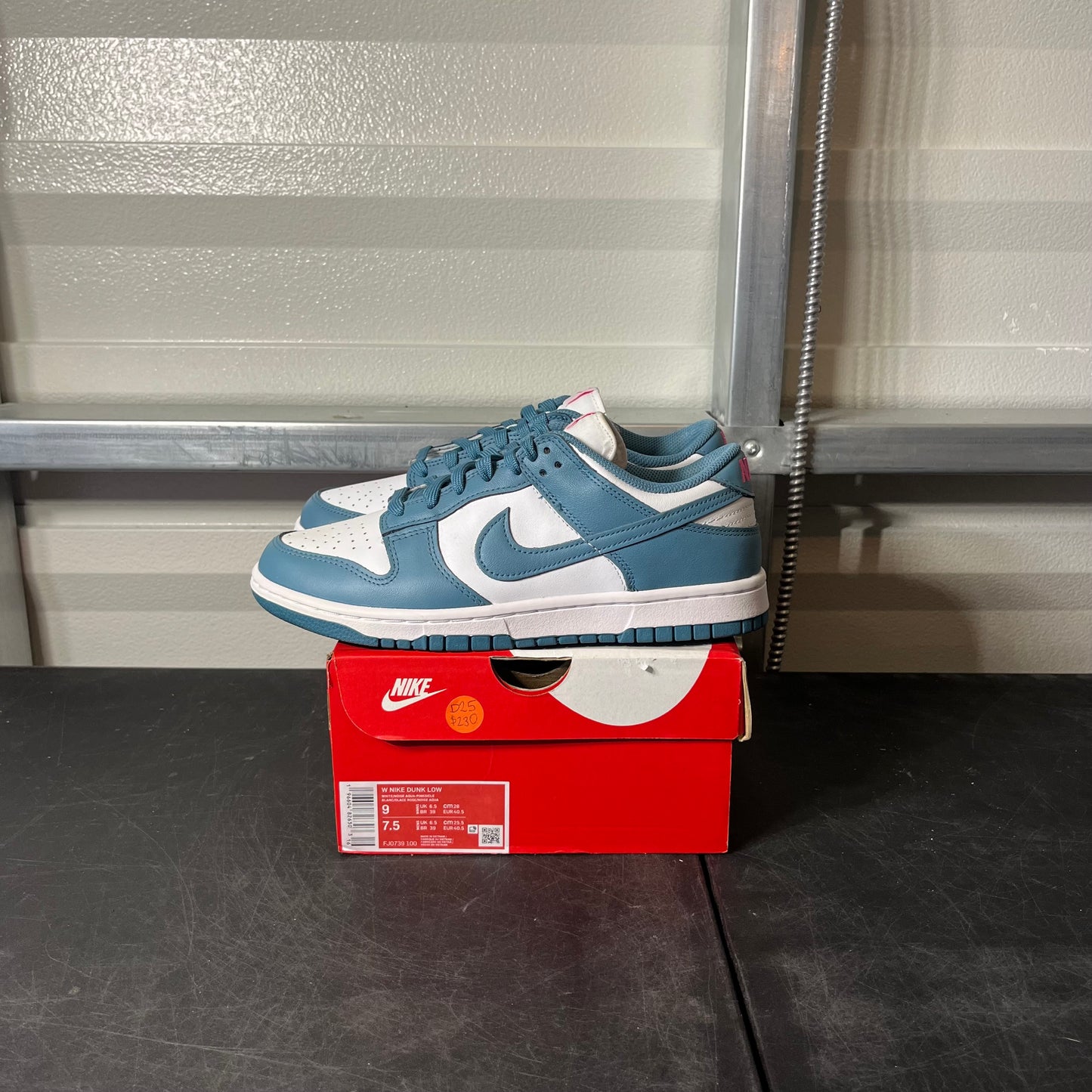 Size 9W - Dunk Low South Beach