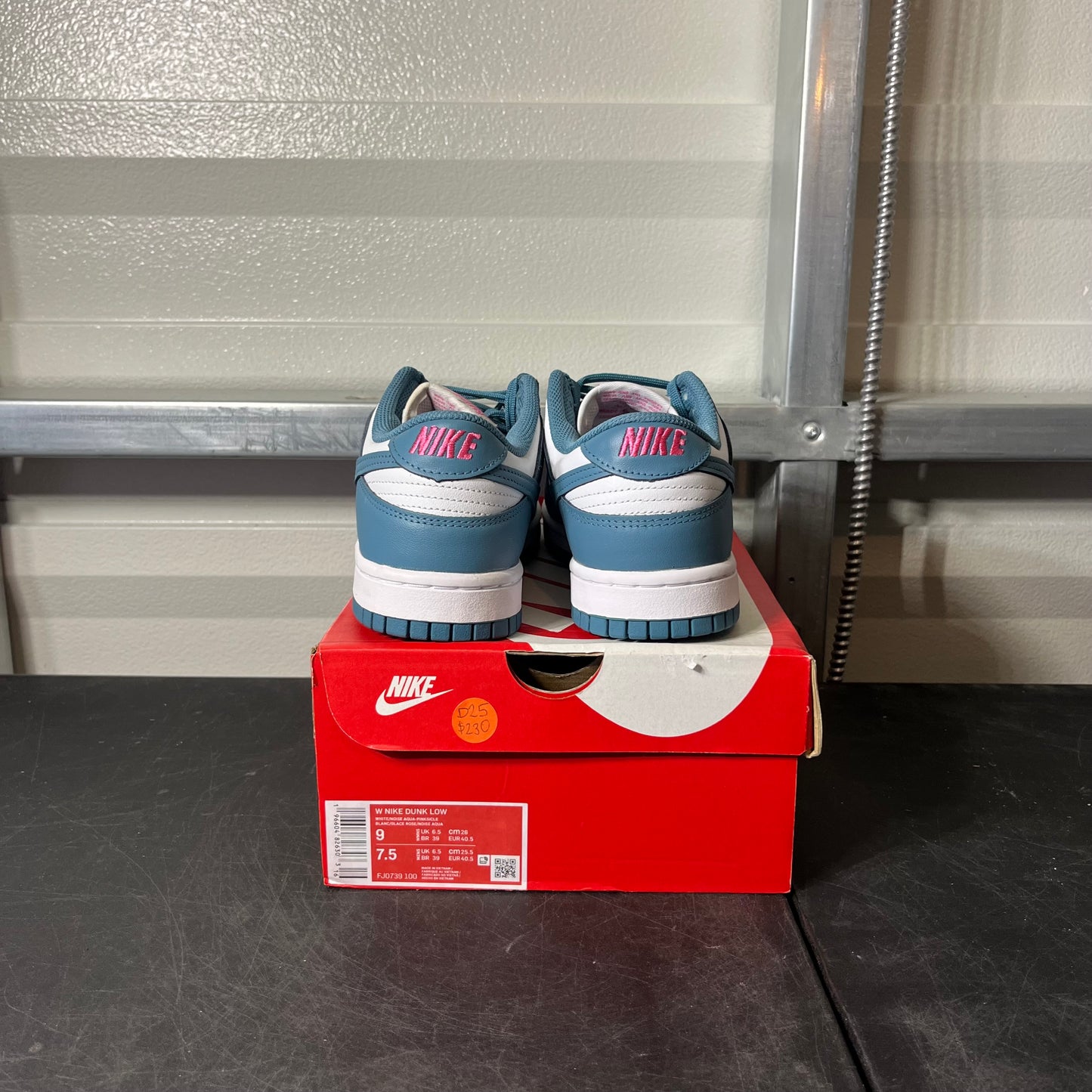 Size 9W - Dunk Low South Beach