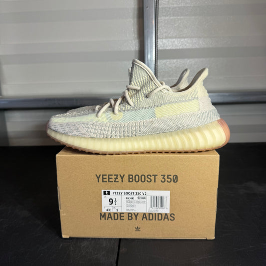 Size 9.5 - Yeezy Citrin