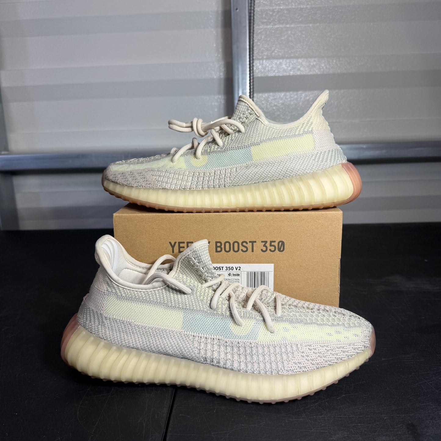 Size 9.5 - Yeezy Citrin