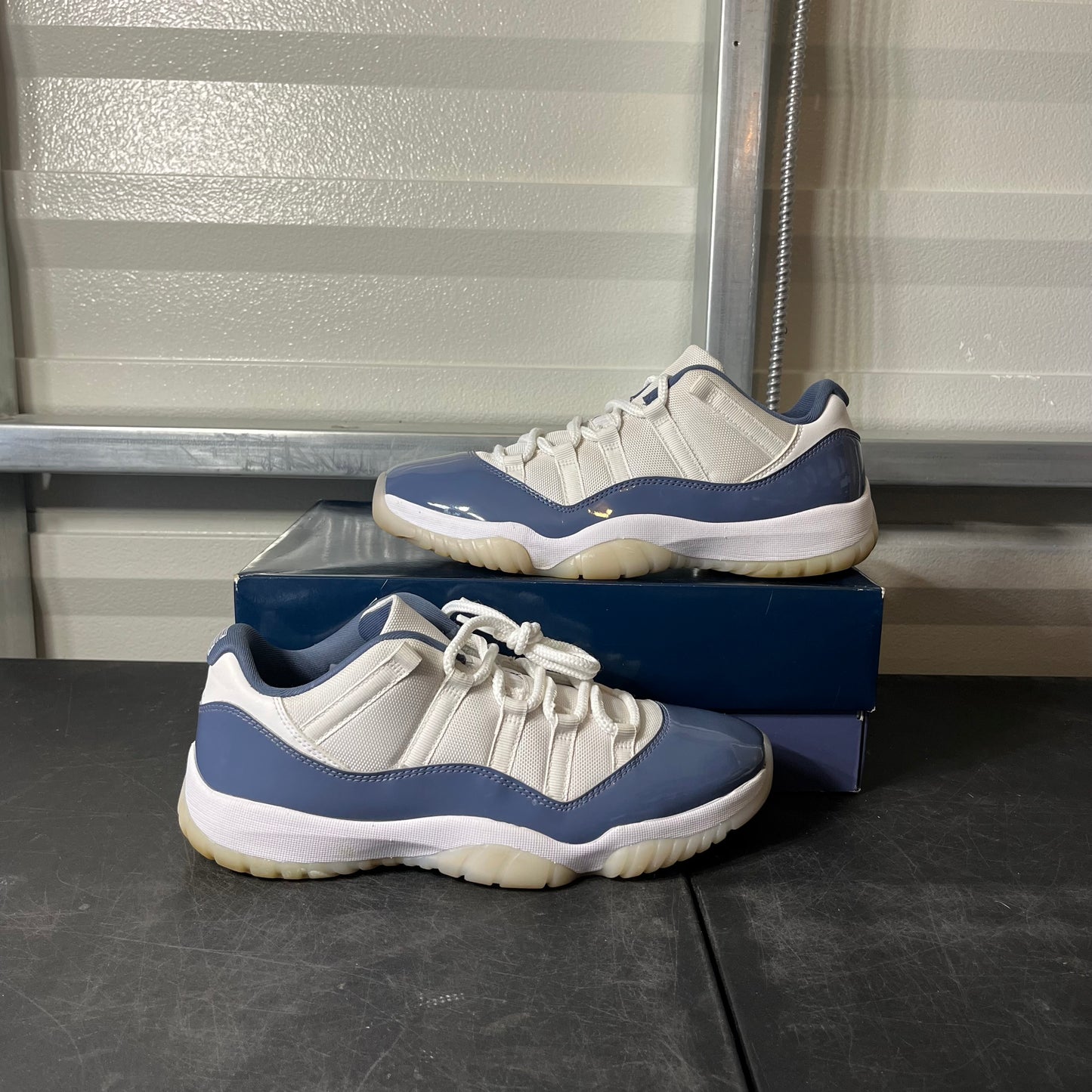 Size 10.5 - AJ 11 Diffused Blue