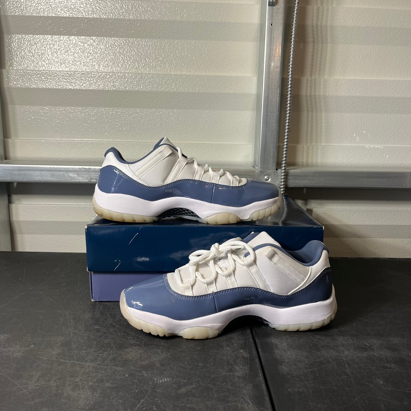 Size 10.5 - AJ 11 Diffused Blue