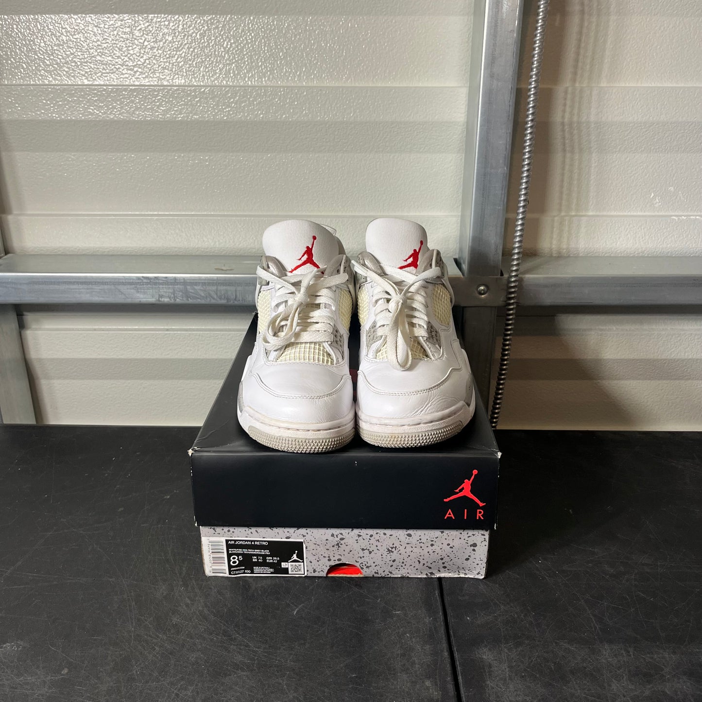 Size 8.5 - AJ 4 White Oreo